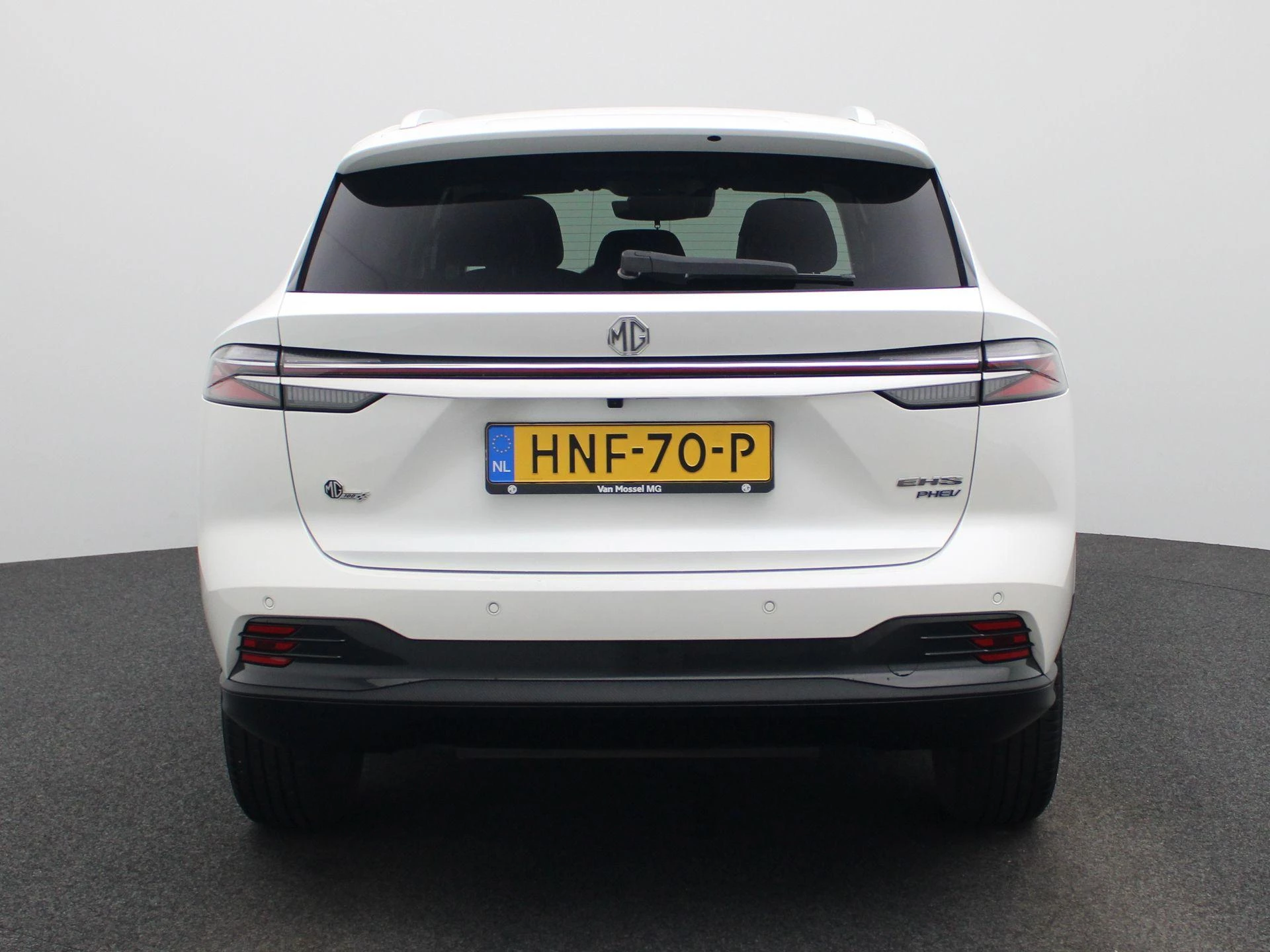 MG HS