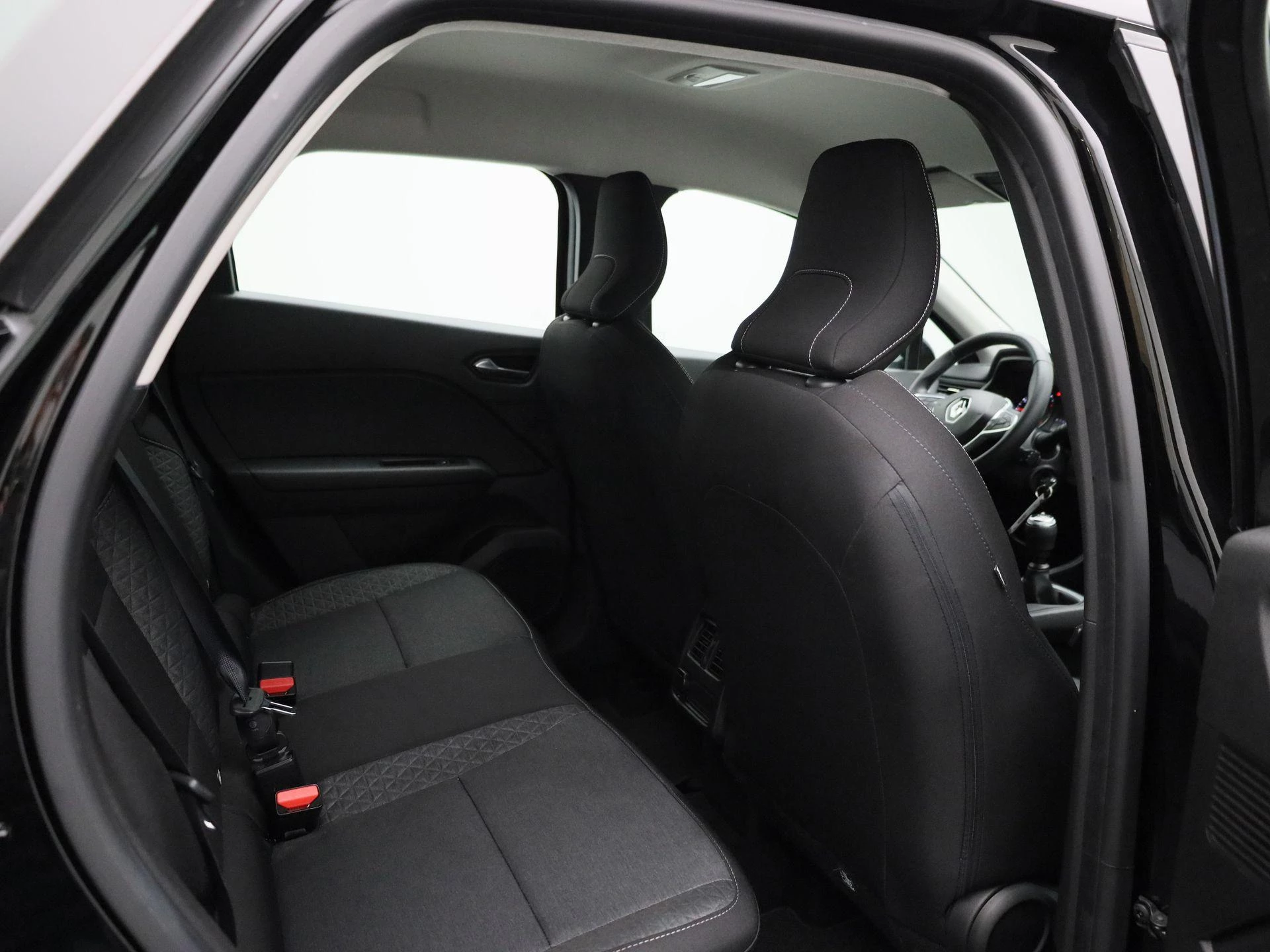 Renault-Captur-image-27