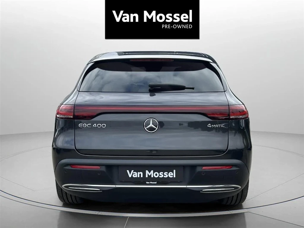 Mercedes-Benz-EQC-image-5