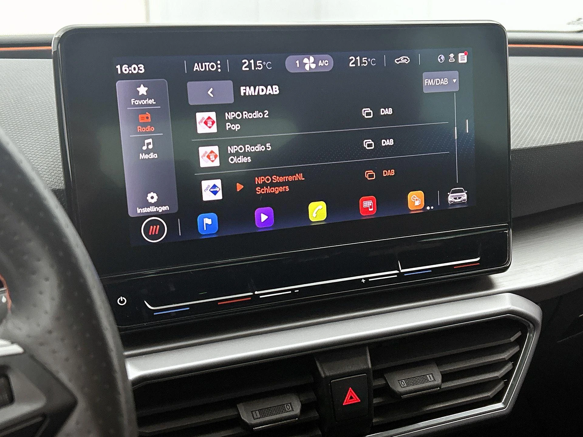 SEAT León