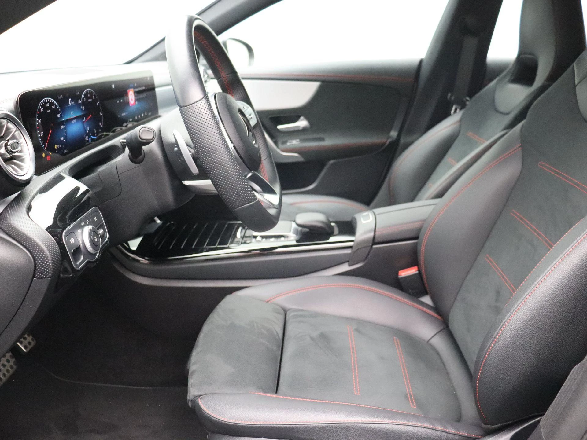 Mercedes-Benz CLA 180 AMG Line SHOOTING BRAKE