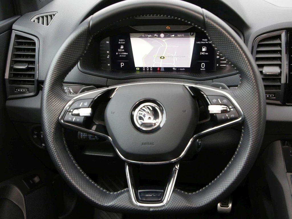 Škoda Karoq 2.0 TSI DSG 4x4 Sportline 18" ACC LED AHK