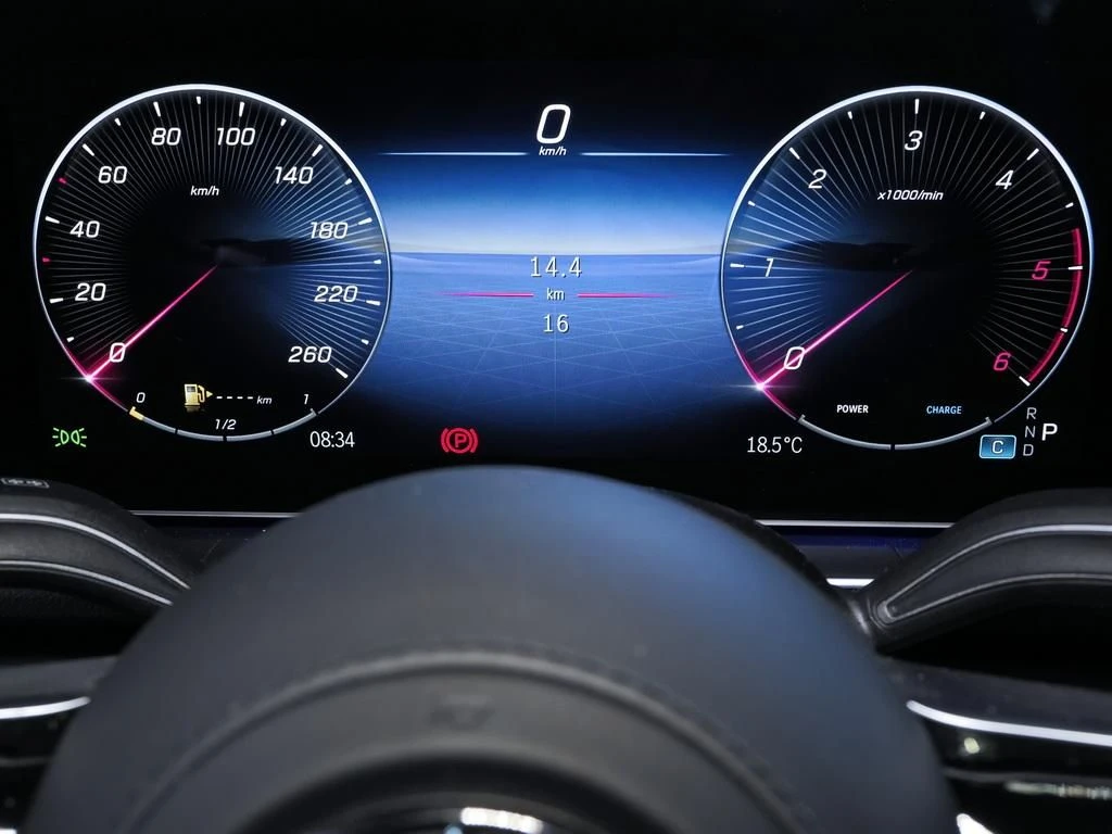 Mercedes-Benz-GLE 450 d-image-10