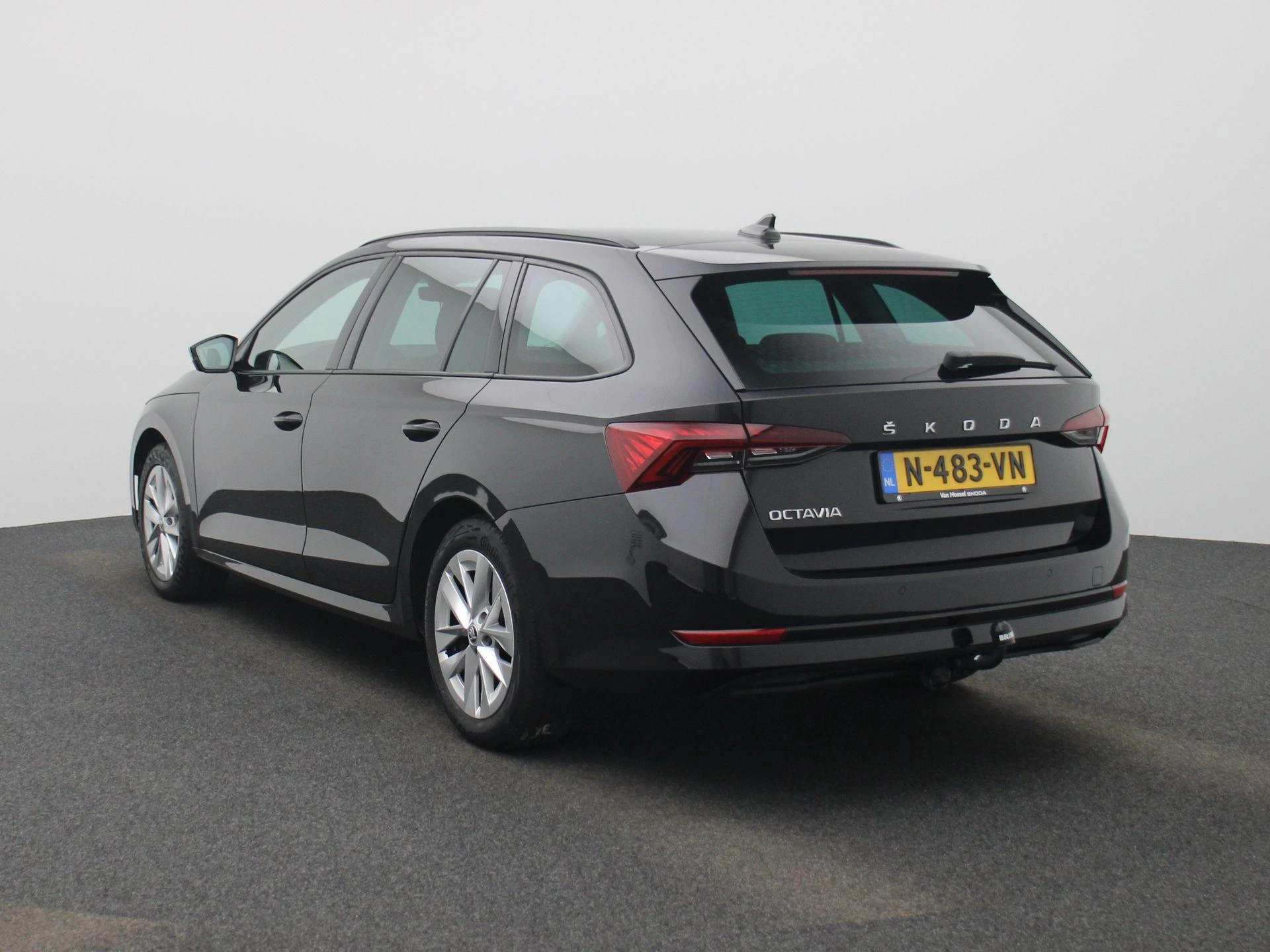 Škoda Octavia Combi 1.5 e-TSI Business Edition Plus