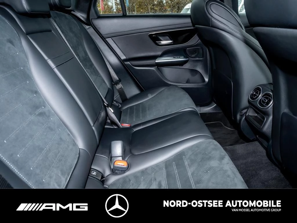 Mercedes-Benz GLC 300 d AMG 4M AHK DISTRONIC MBUX AMG LineX254 GLC 300 d AMG 4M AHK DISTRONIC MBUX AMG Line