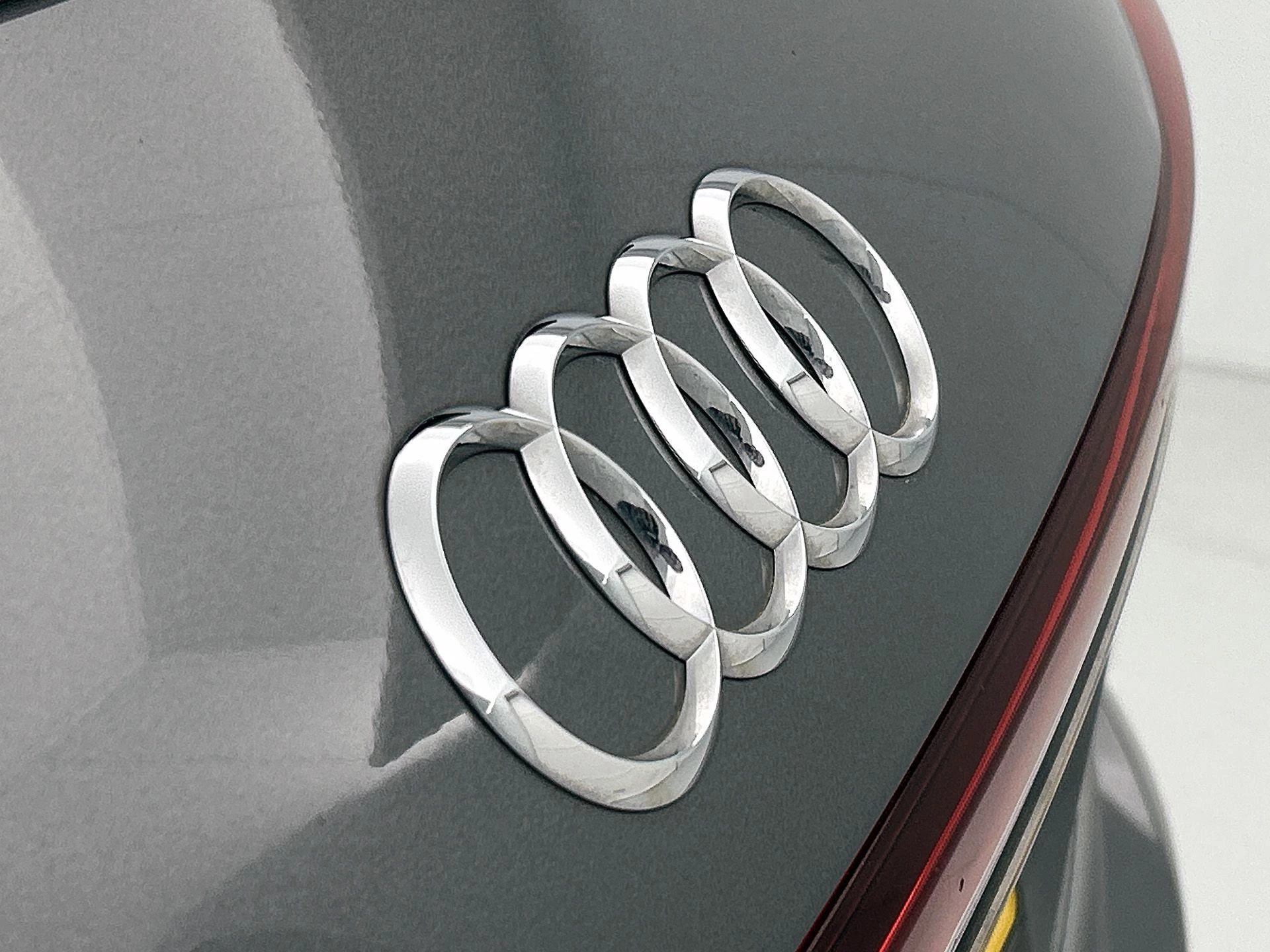 Audi-Q4 e-tron-image-17