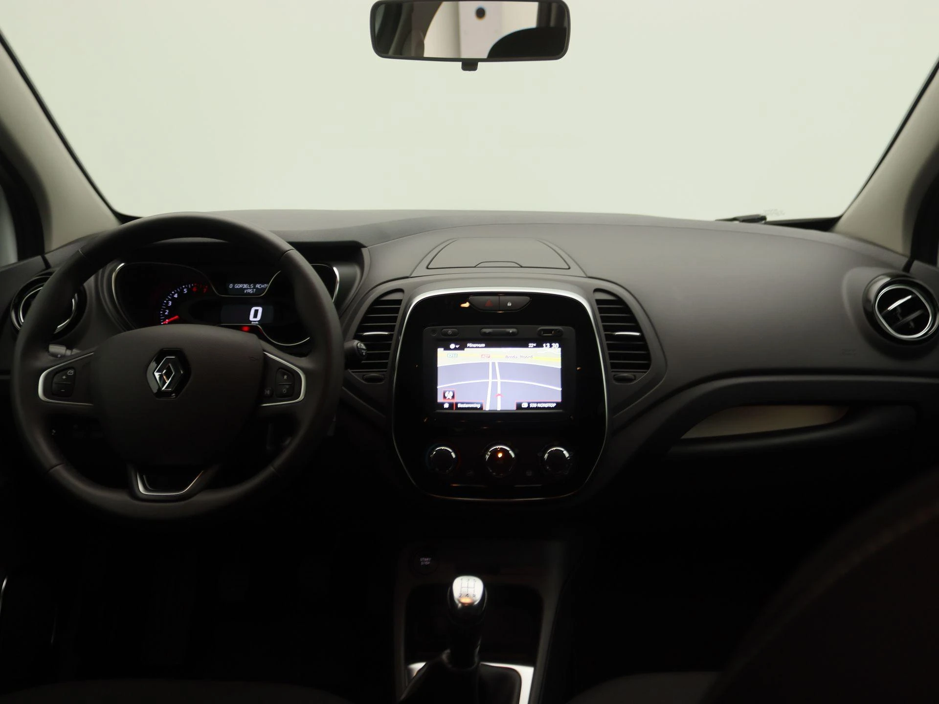 Renault-Captur-image-6