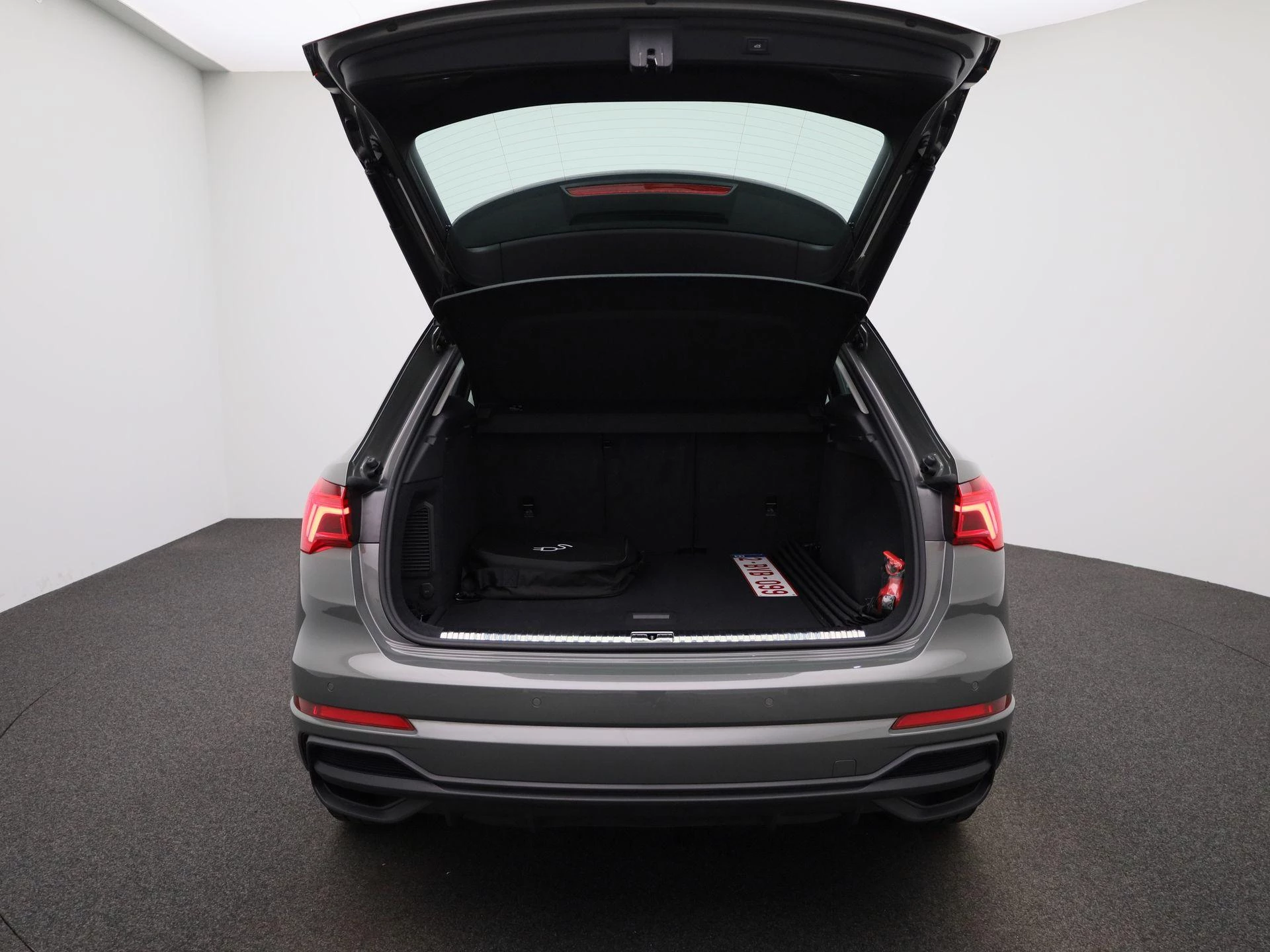 Audi Q3 45 TFSI e S tronic S Line