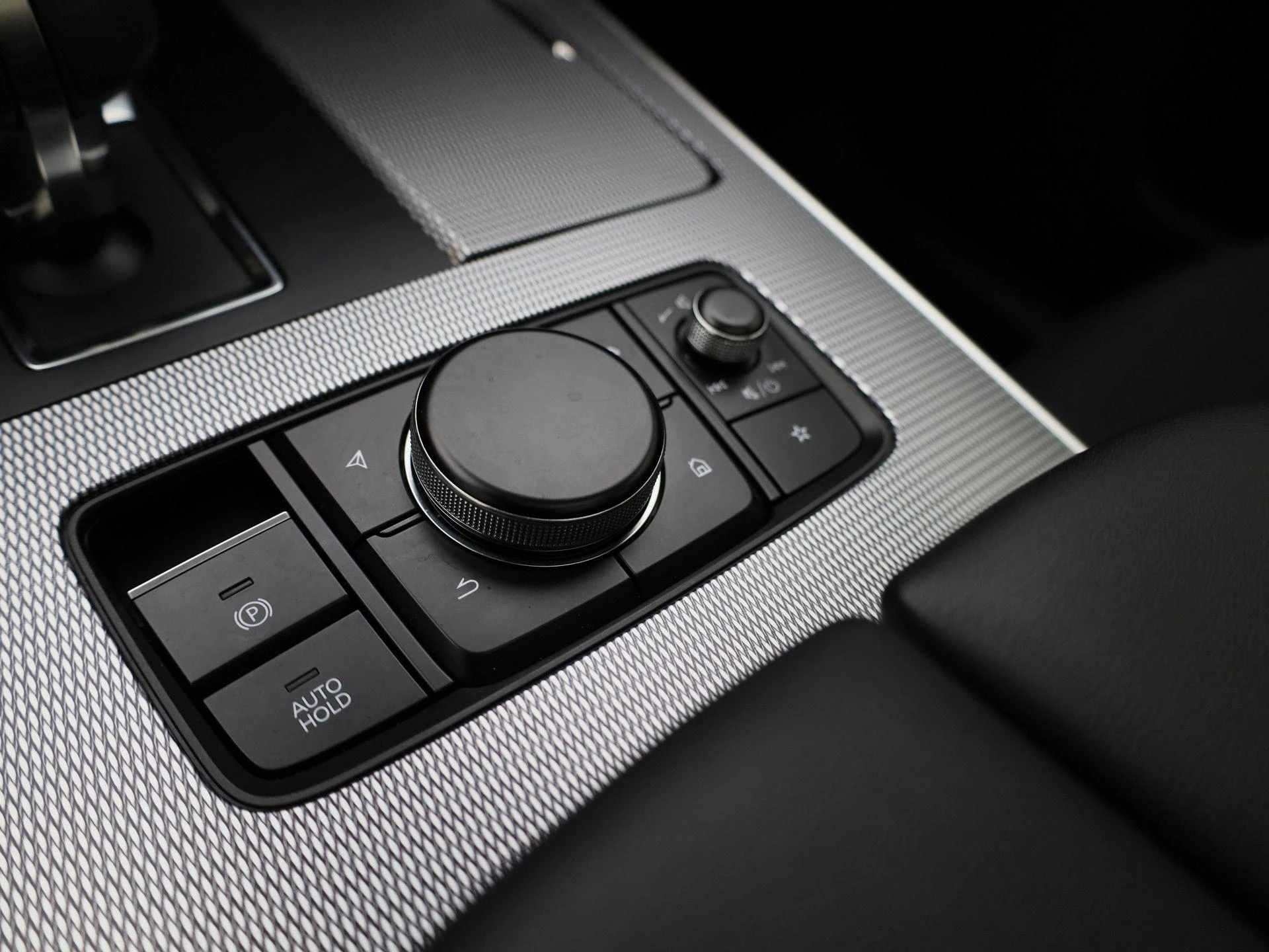 Mazda-CX-60-image-27