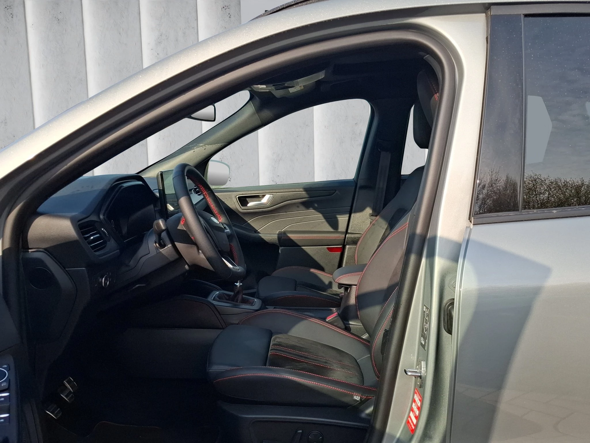 Ford Kuga ST-Line X*PANO*AHK*LED-MATRIX*360GRAD*ACC*NAVI*SOUND-SYS.