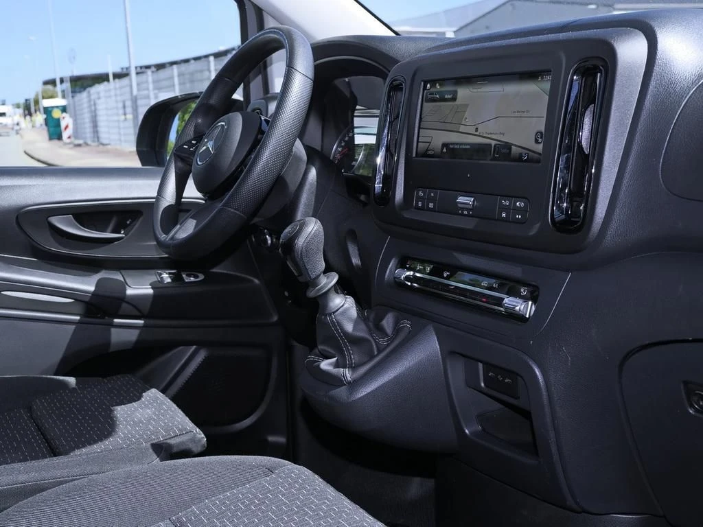 Mercedes-Benz-Vito 116-image-9