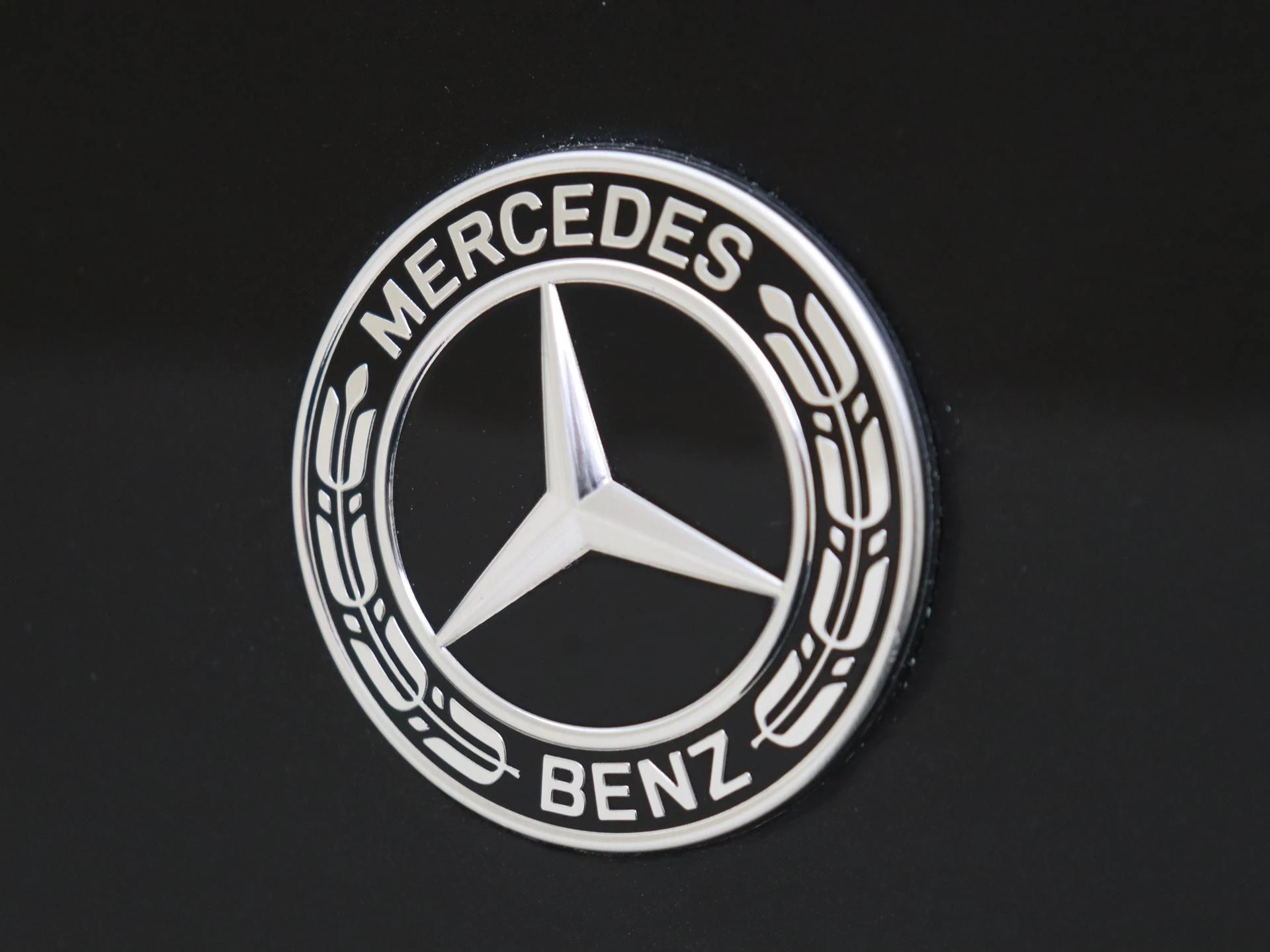 Mercedes-Benz E-Klasse 300 e AMG Line