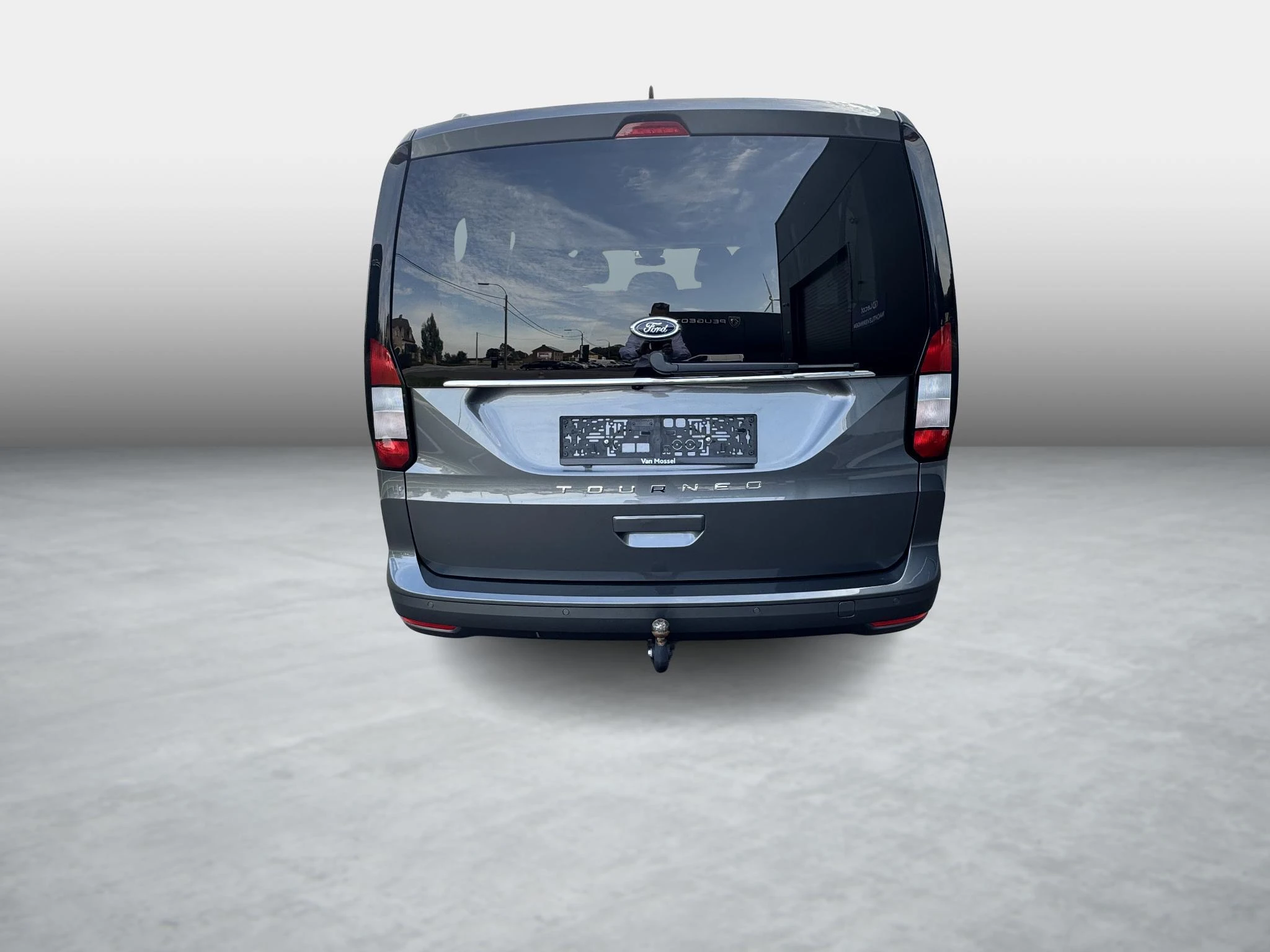 Ford-Tourneo Connect-image-4