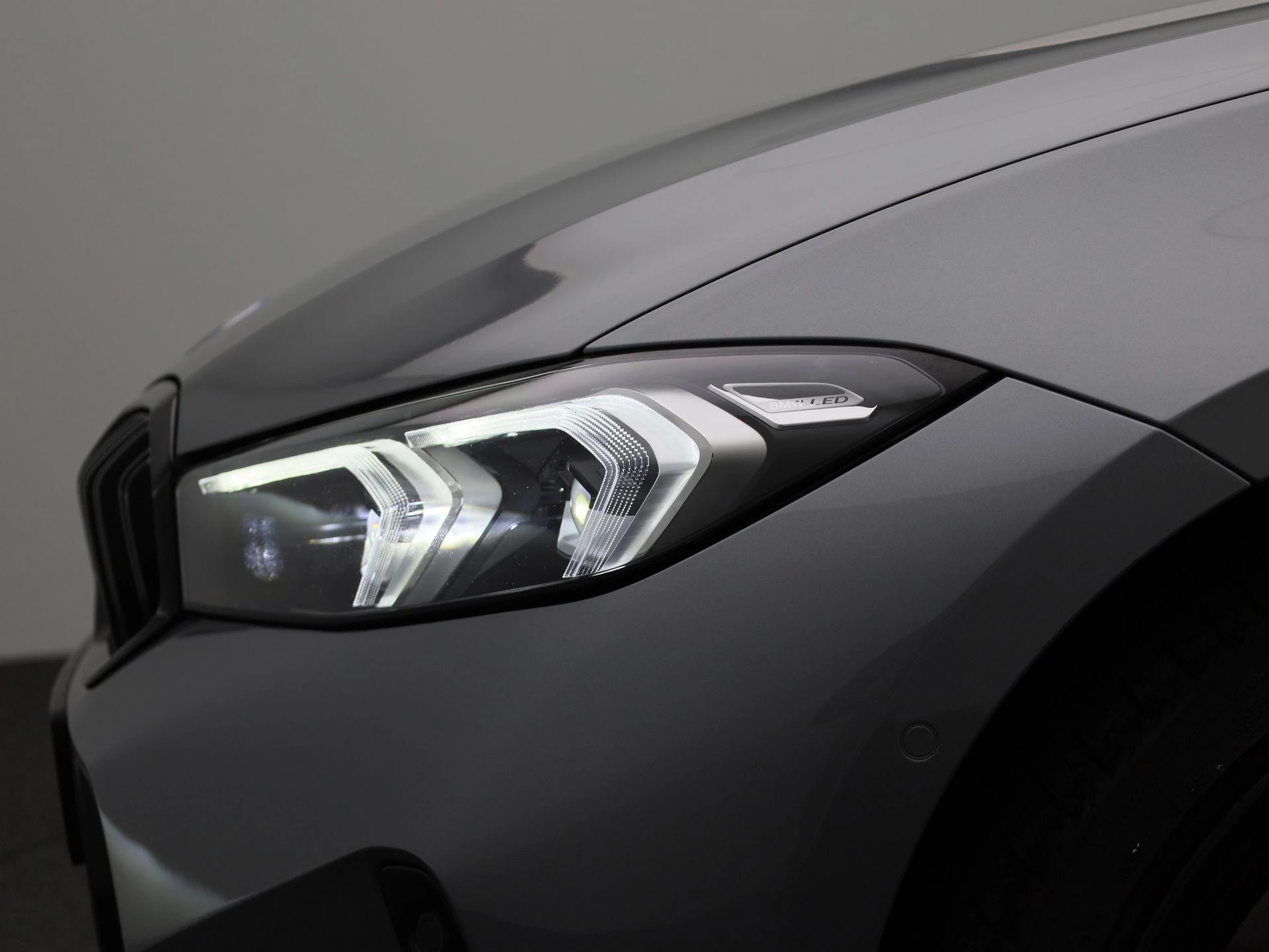 BMW-3 Serie-image-15
