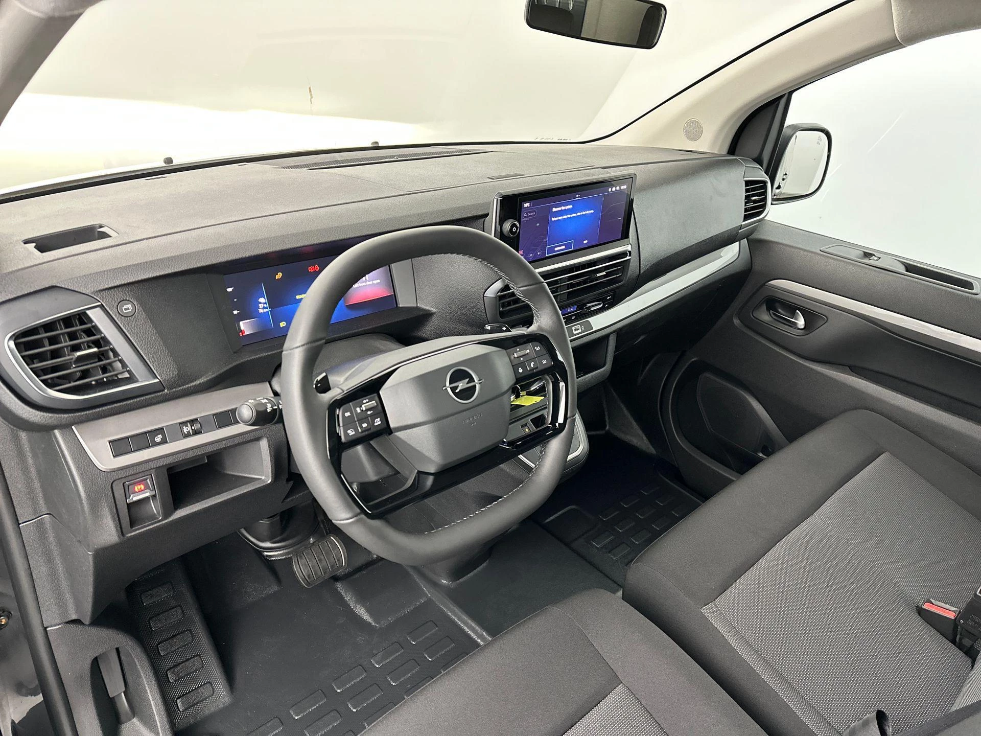 Opel-Vivaro-e-image-1