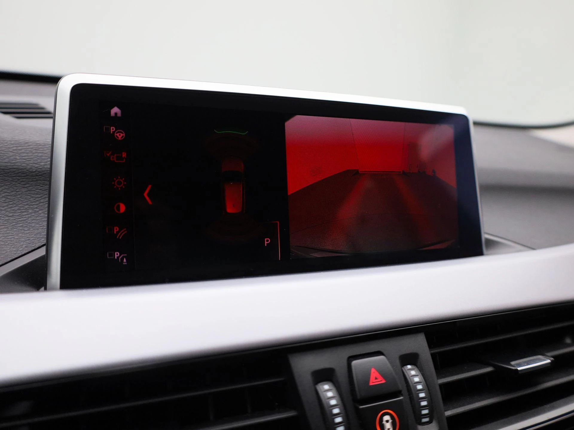 BMW X1 sDrive18iA (100 kW)