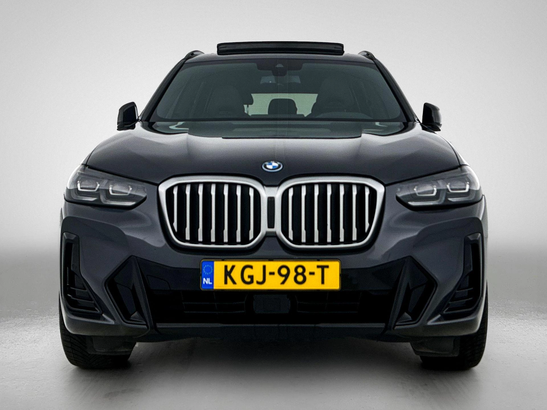 BMW-X3-image-4
