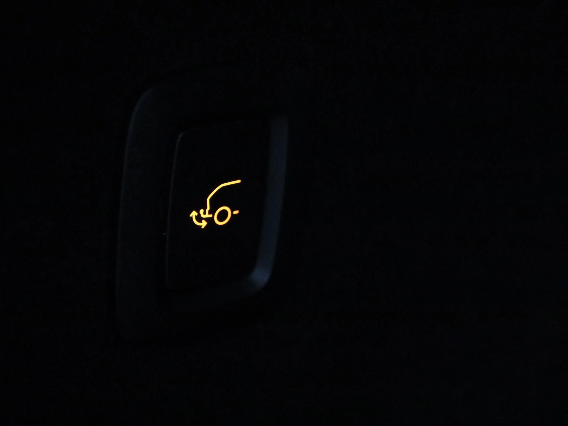 Volvo-EX30-image-14