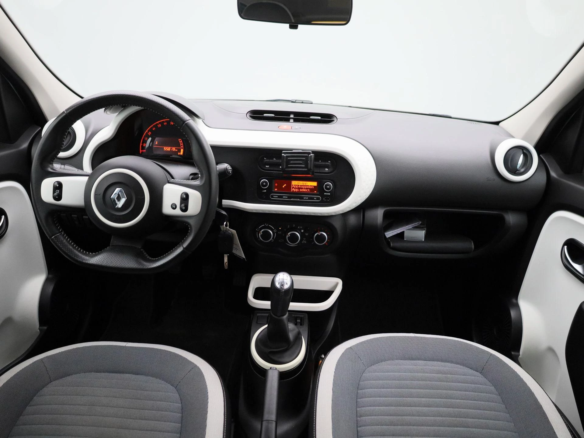 Renault-Twingo-image-29