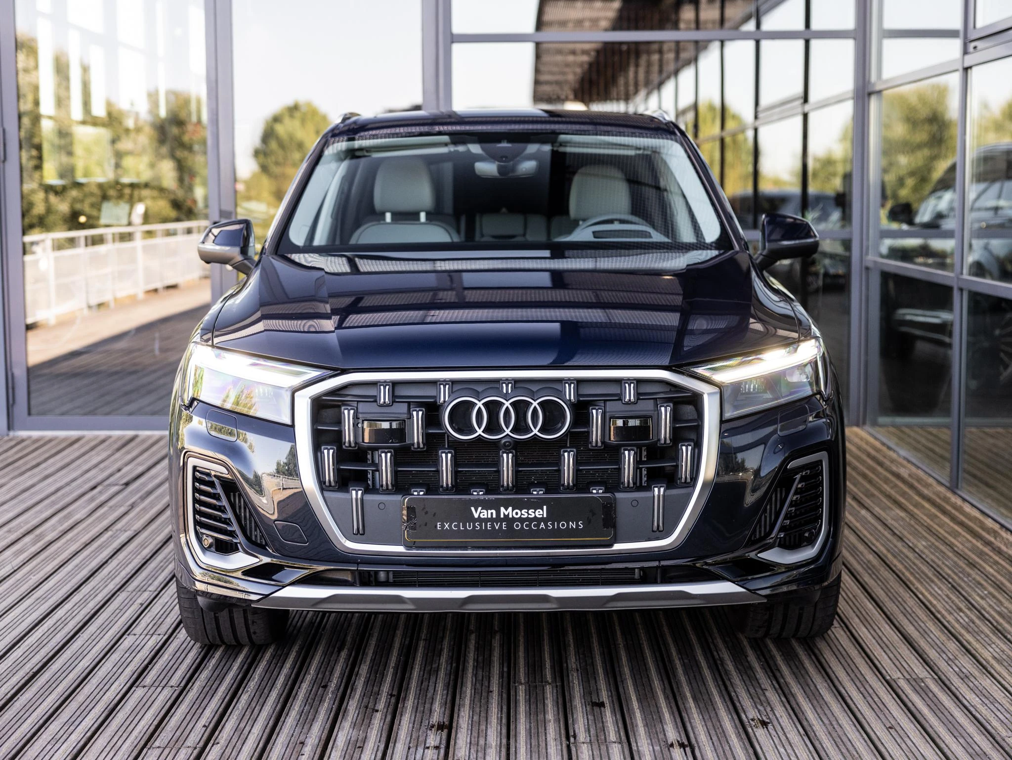 Audi-Q7-image-2