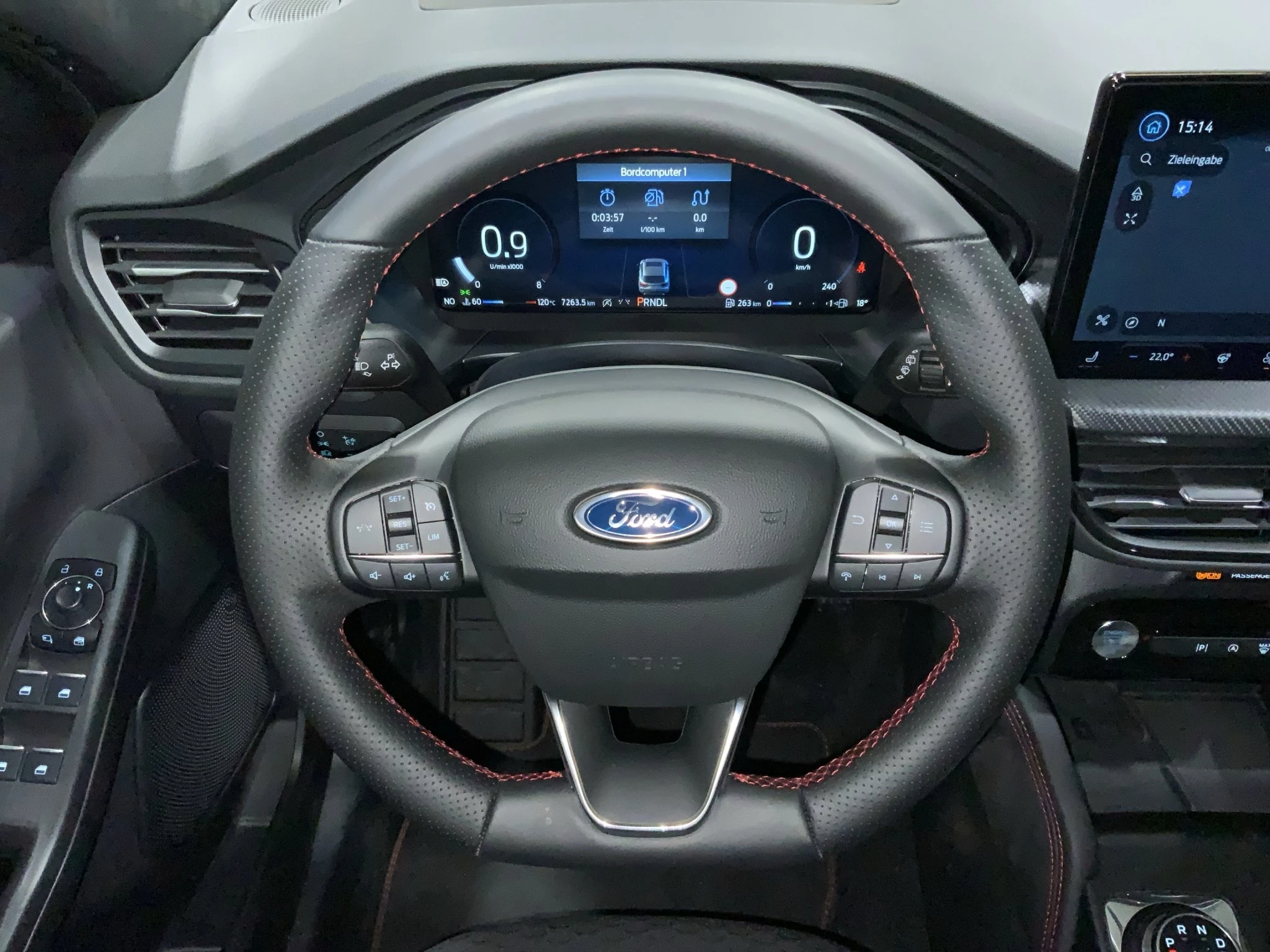 Ford-Kuga-image-12