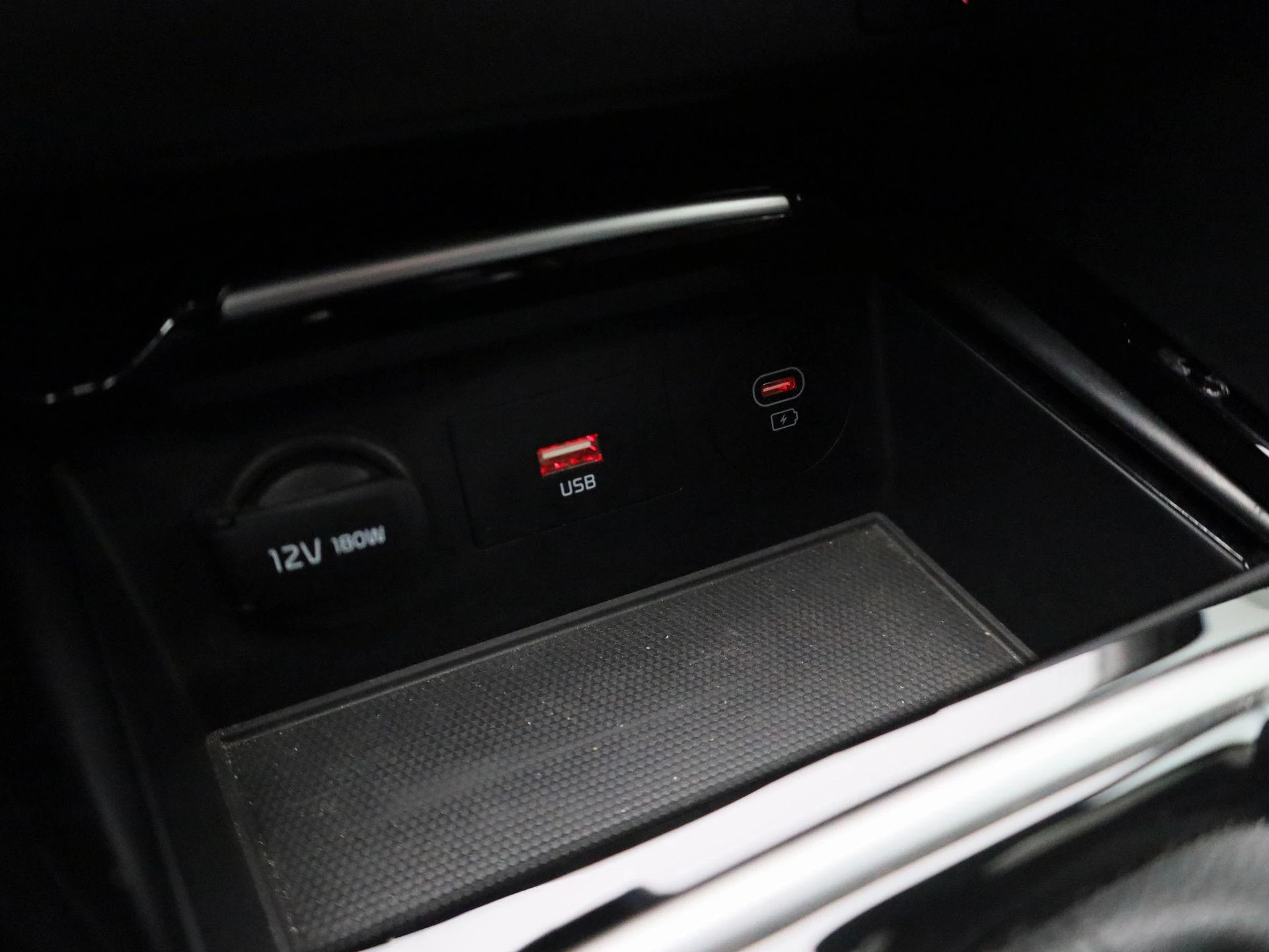 Kia Ceed Sportswagon 1.6 GDI PHEV DynamicLine