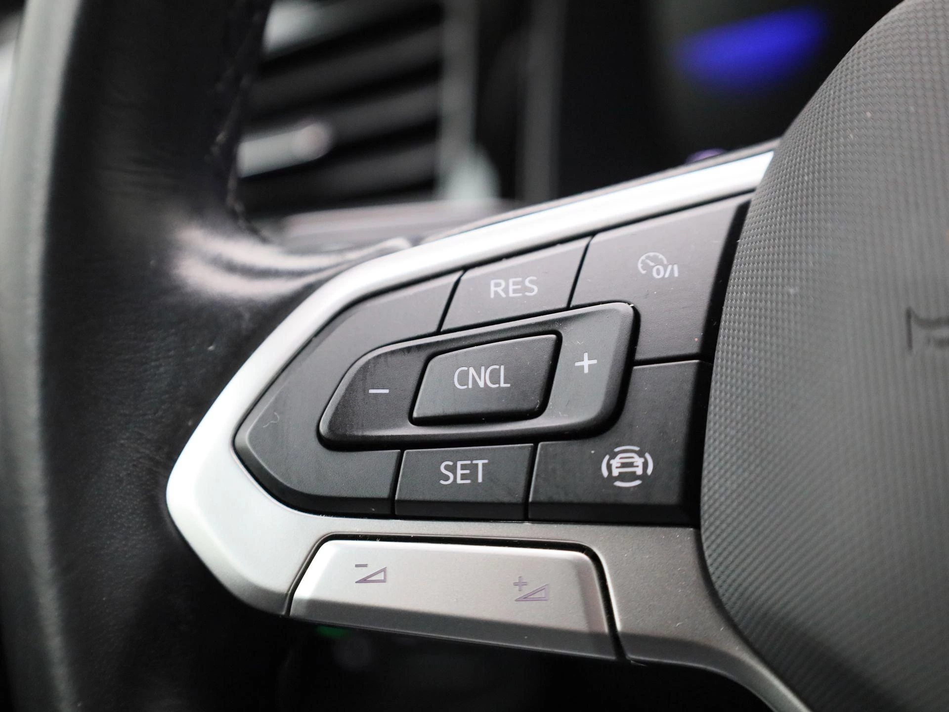 Volkswagen-Taigo-image-17