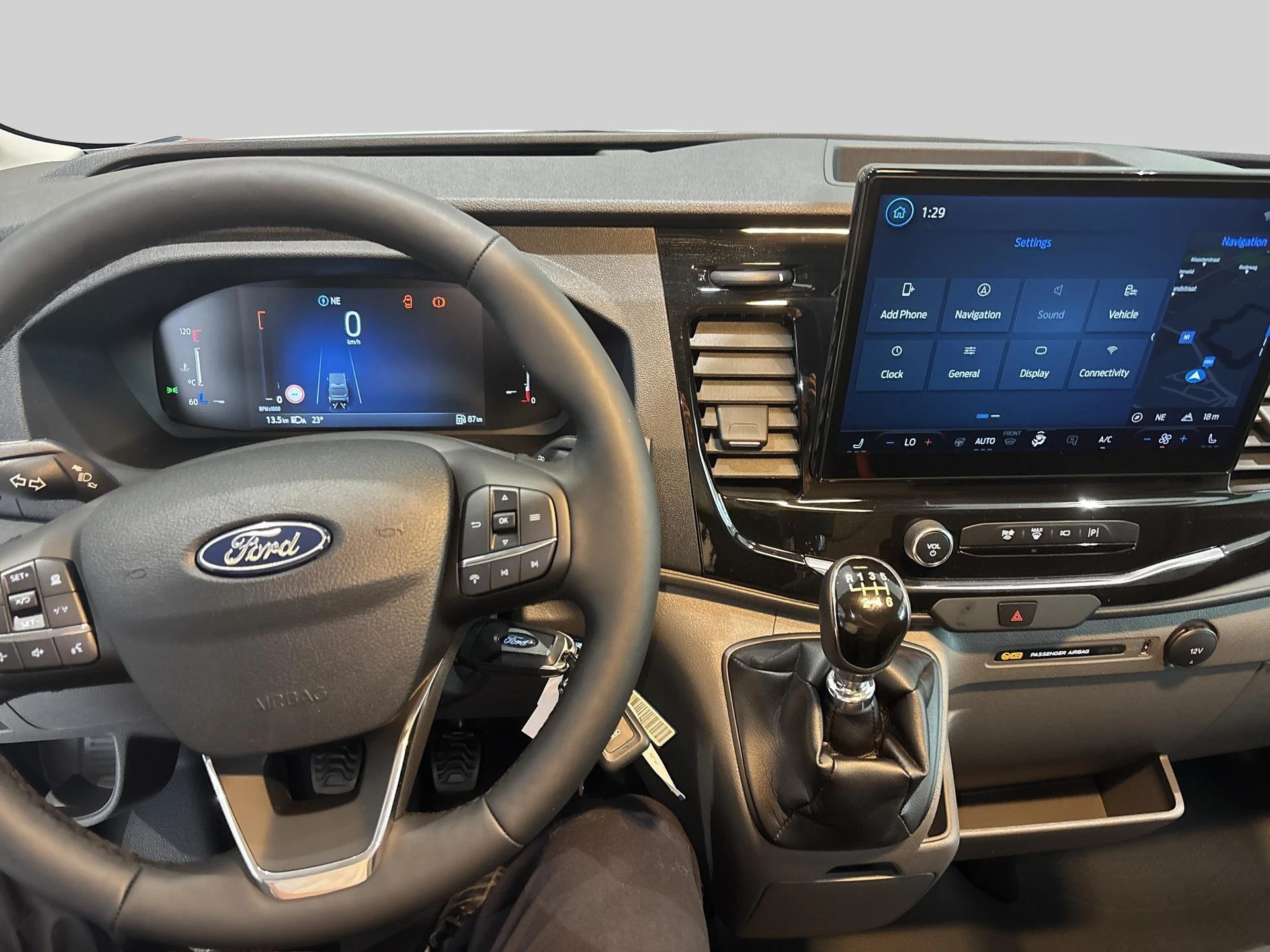 Ford-Transit-image-12