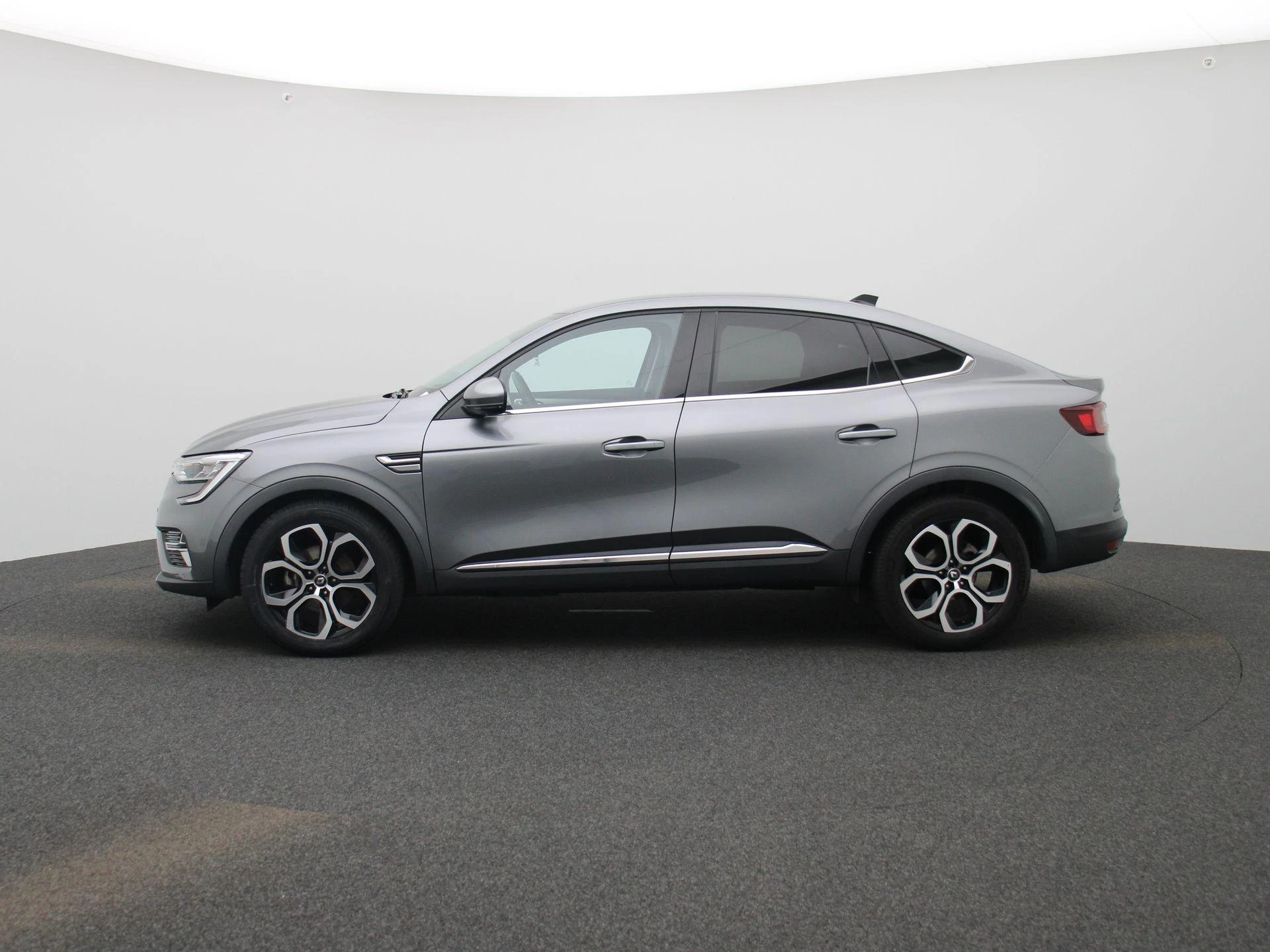 Renault Arkana 1.6 E-Tech hybrid 145 techno