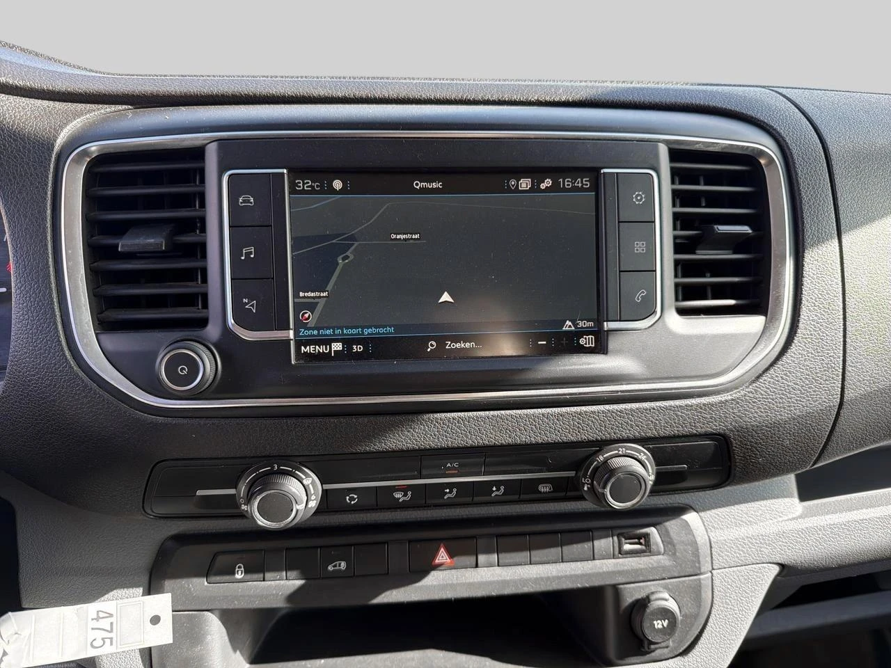 Peugeot-Expert-image-11