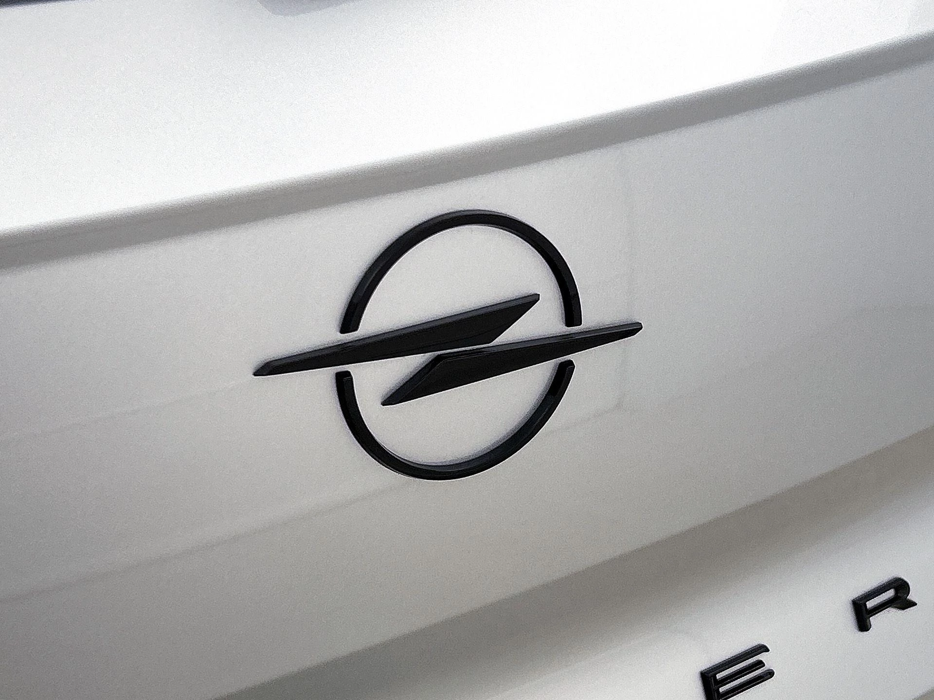 Opel-Frontera-image-28