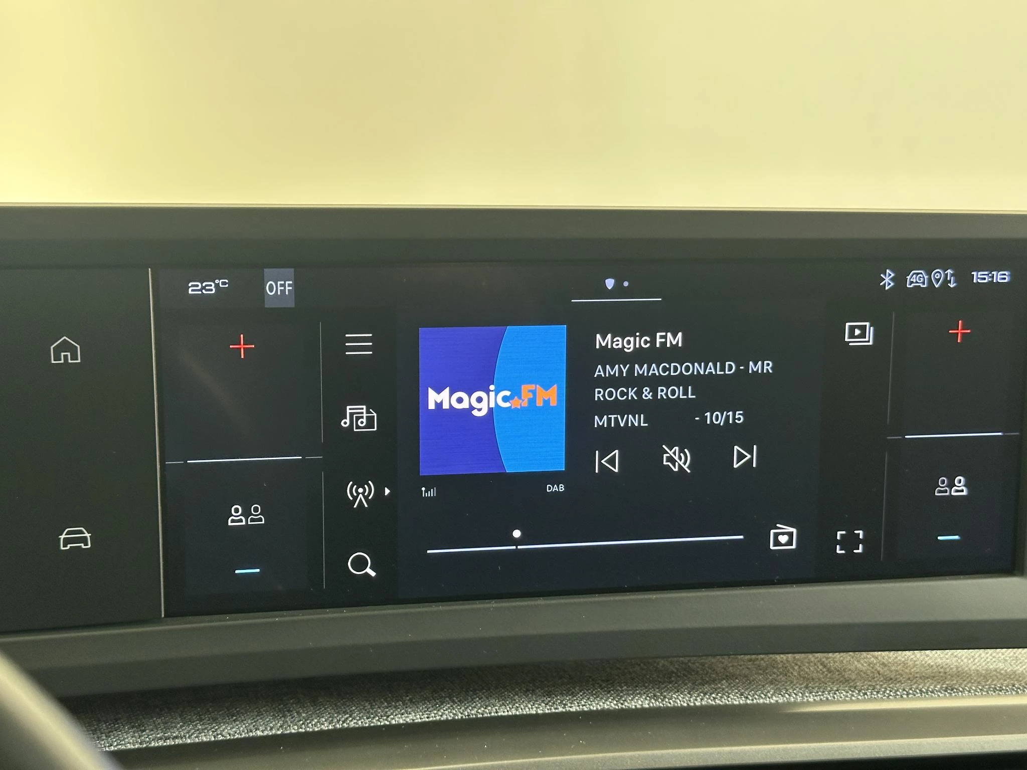 Peugeot-5008-image-15