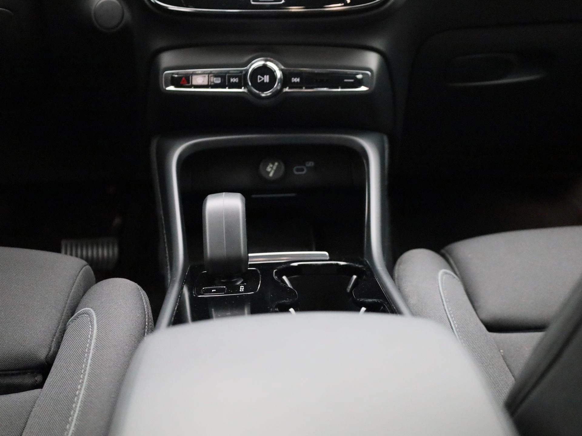Volvo XC40 Recharge Core