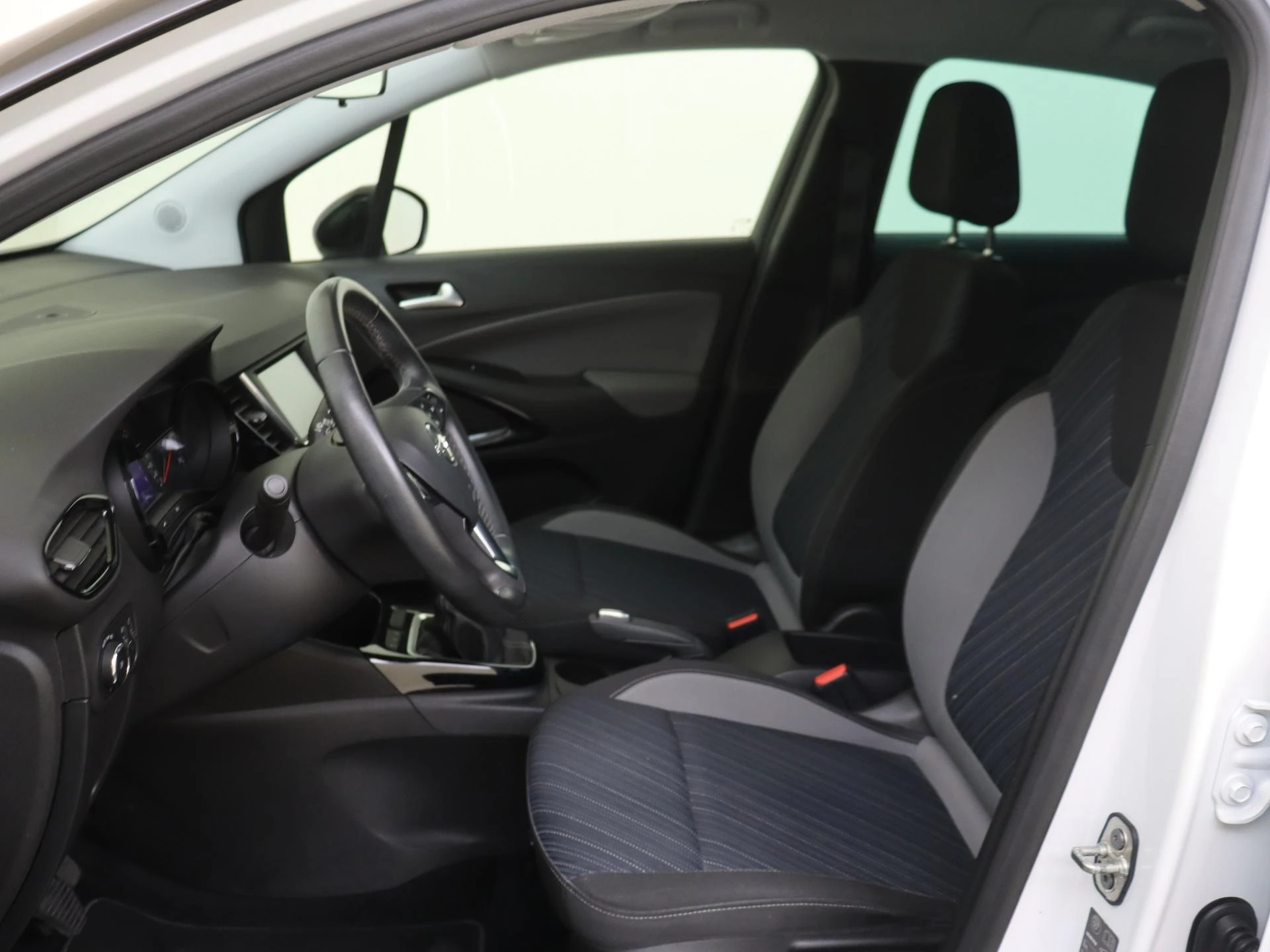 Opel-Crossland X-image-14