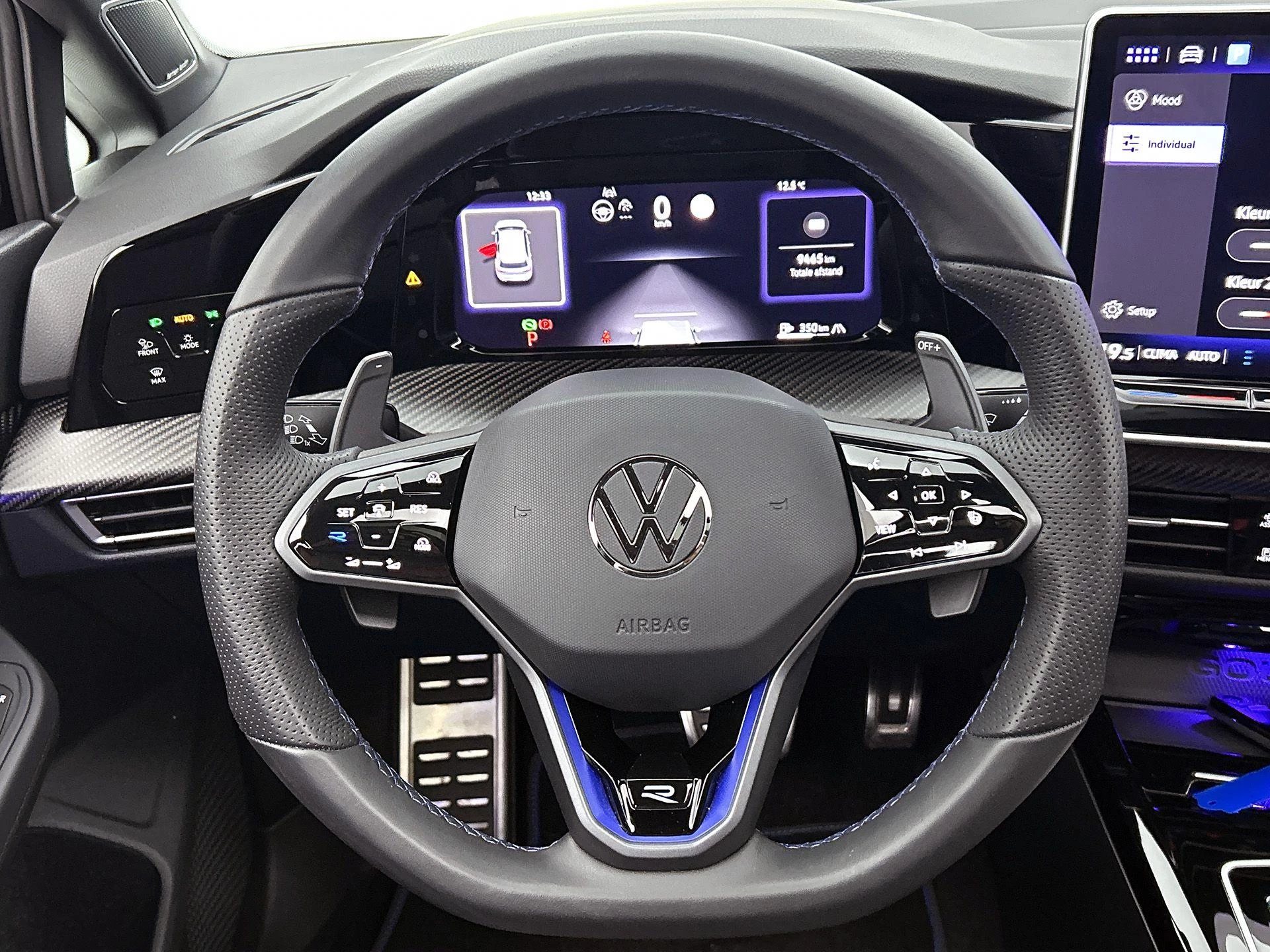 Volkswagen-Golf-image-37