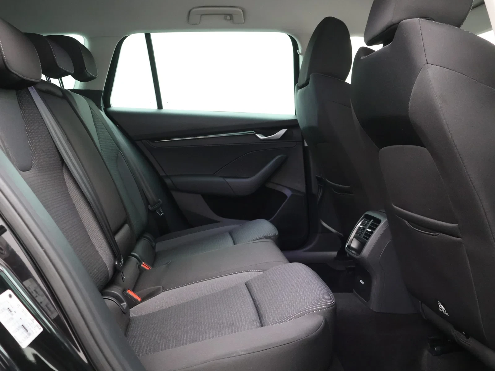 Škoda Octavia Combi Octavia Combi 1.5TSI eTec MHEV 150PK *AUTOMAAT*VIRTUAL COCKPIT*CAMERA*CRUISE*PDC*APP-CONNECT*...*