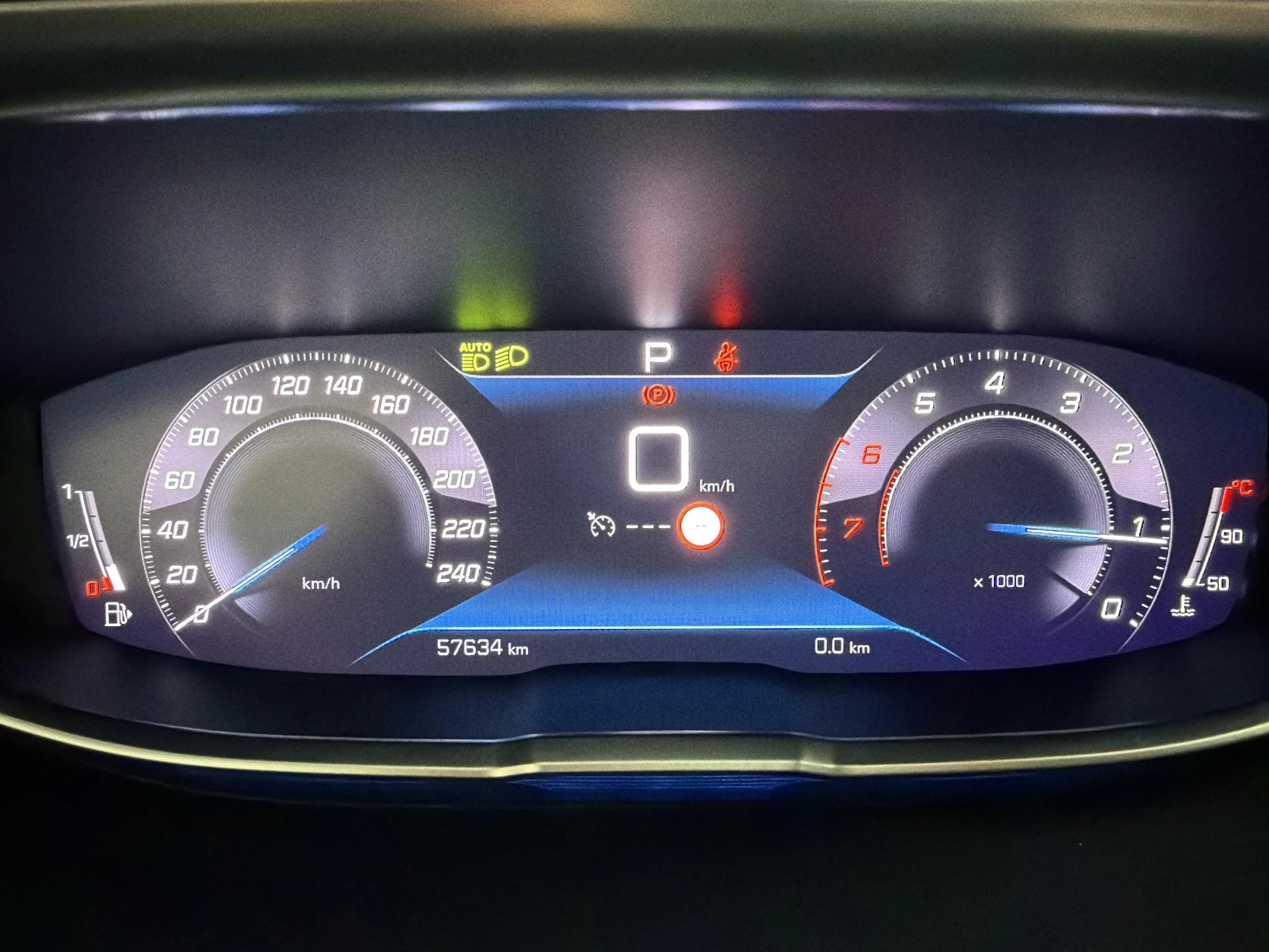 Peugeot-5008-image-14