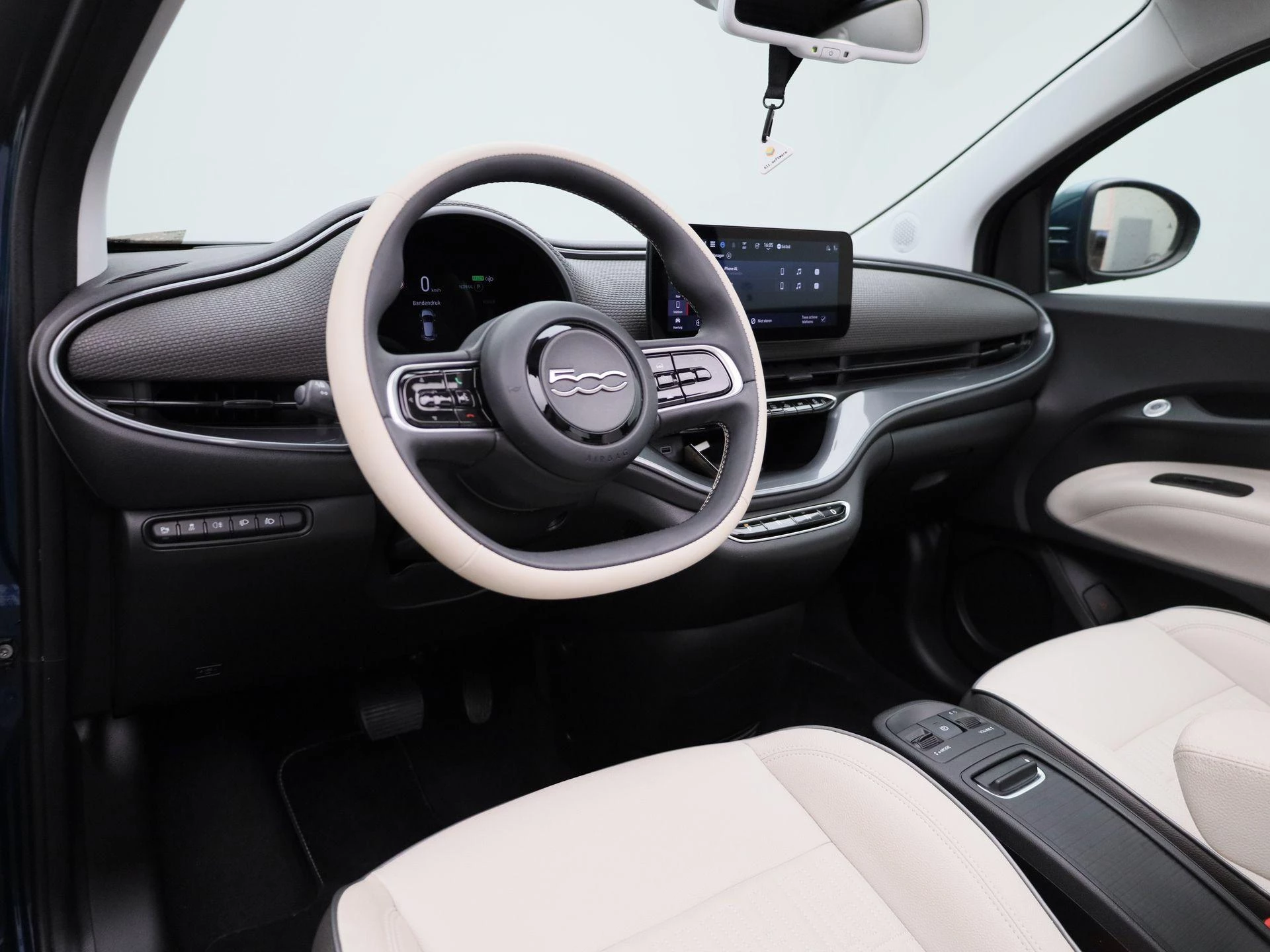Fiat 500C La Prima 42 kWh