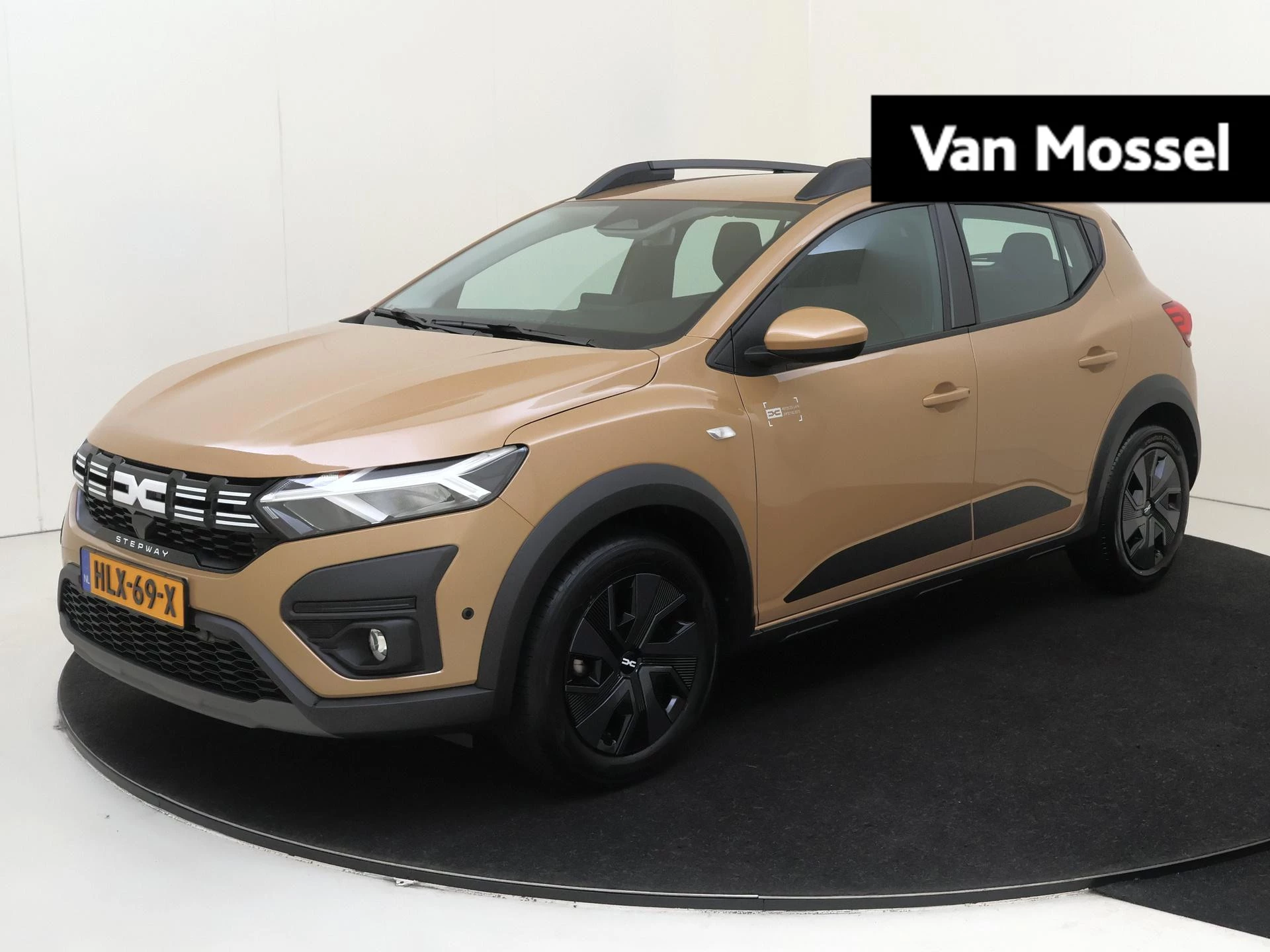 Dacia-Sandero Stepway-image-0