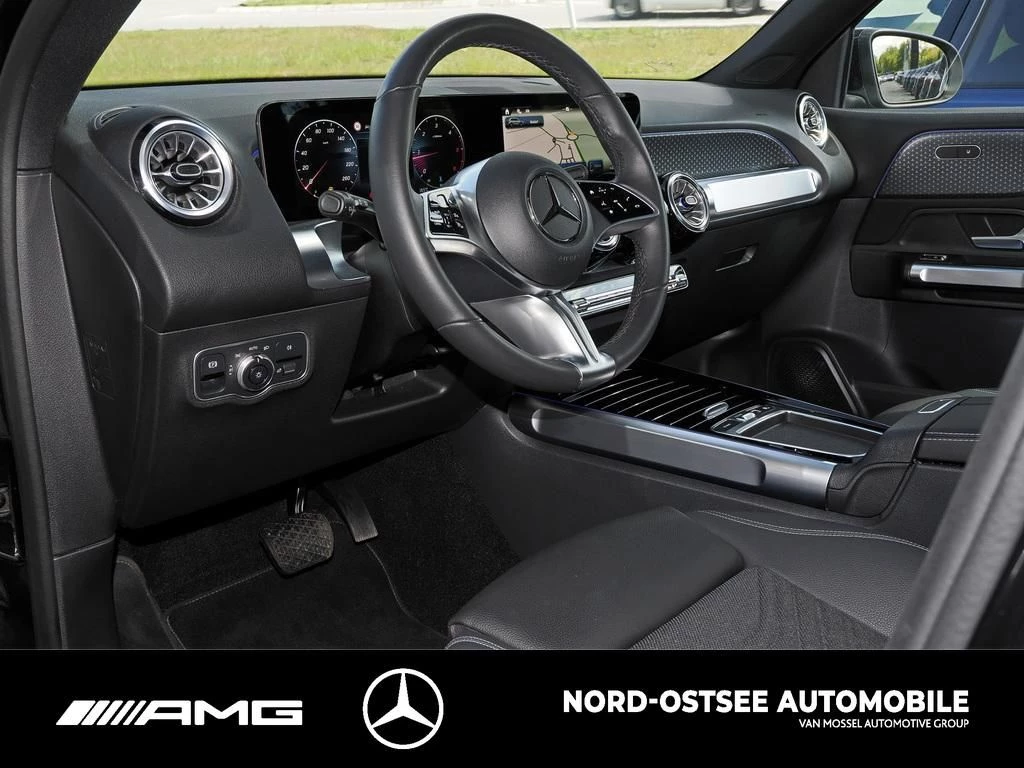 Mercedes-Benz-GLB-image-6