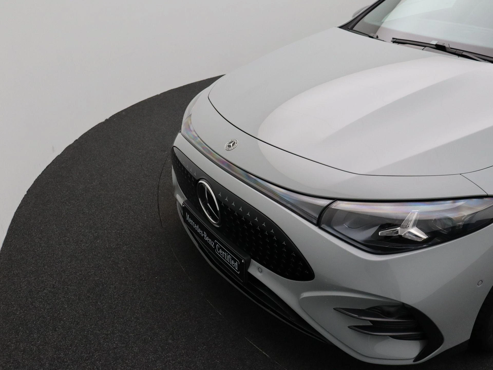 Mercedes-Benz-CLA-image-28