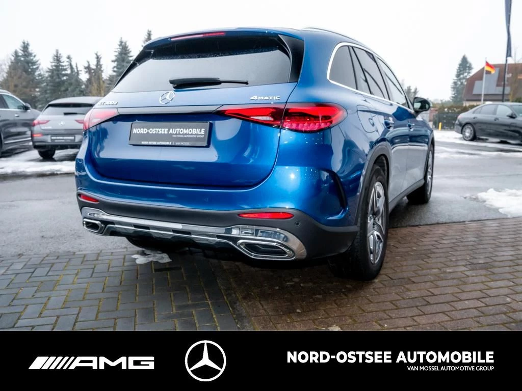 Mercedes-Benz GLC 300 d 4M AMG MBUX SHZ KLIMA KEYLESS-GO AMG LineX254 GLC 300 d 4M AMG MBUX SHZ KLIMA KEYLESS-GO AMG Line