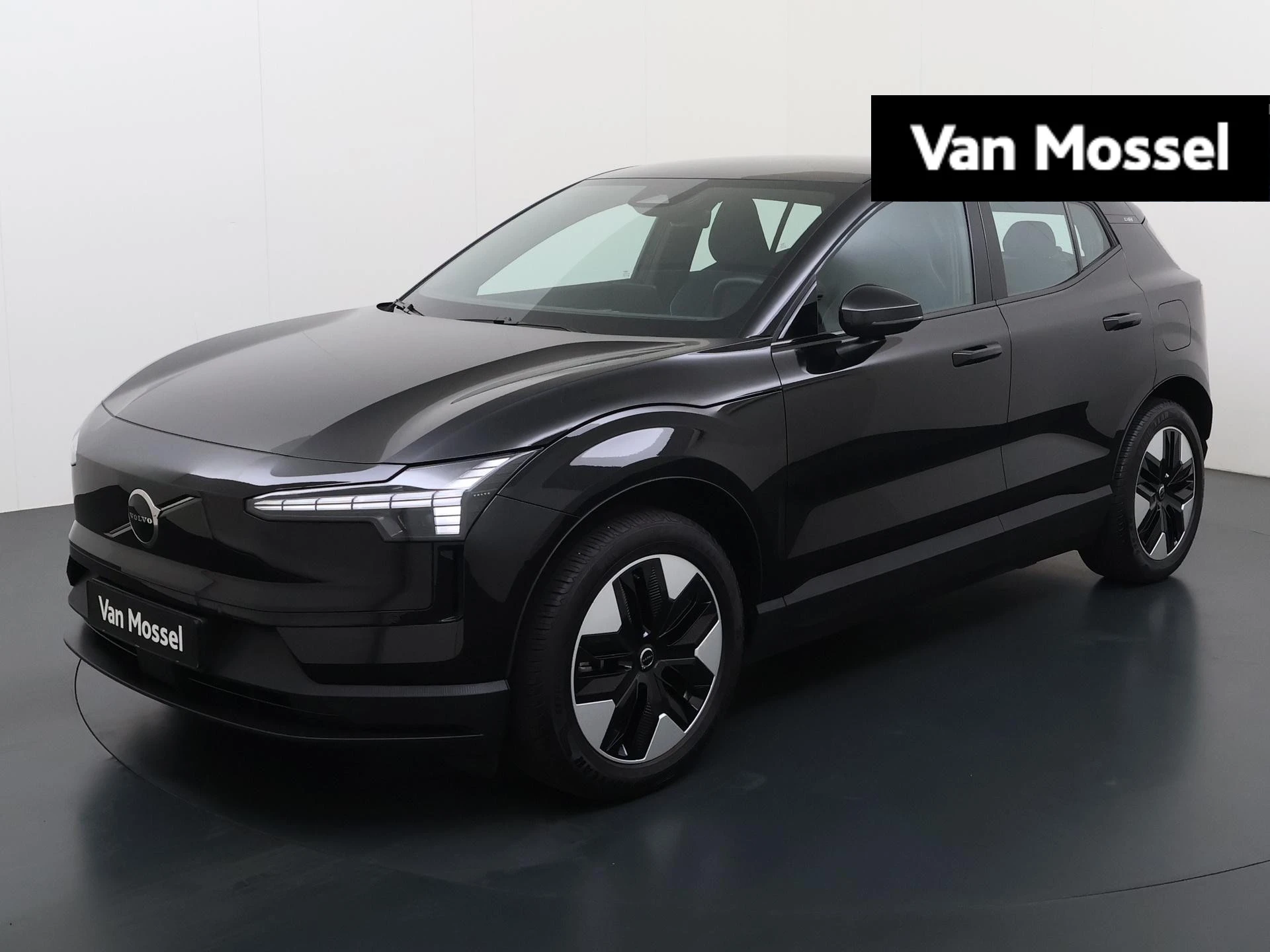 Volvo-EX30-image-0