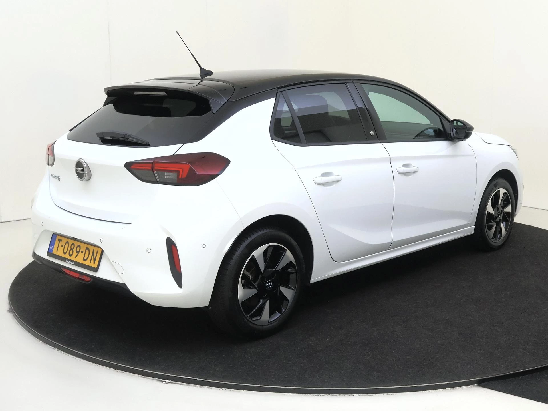 Opel Corsa-e Electric 50 kWh