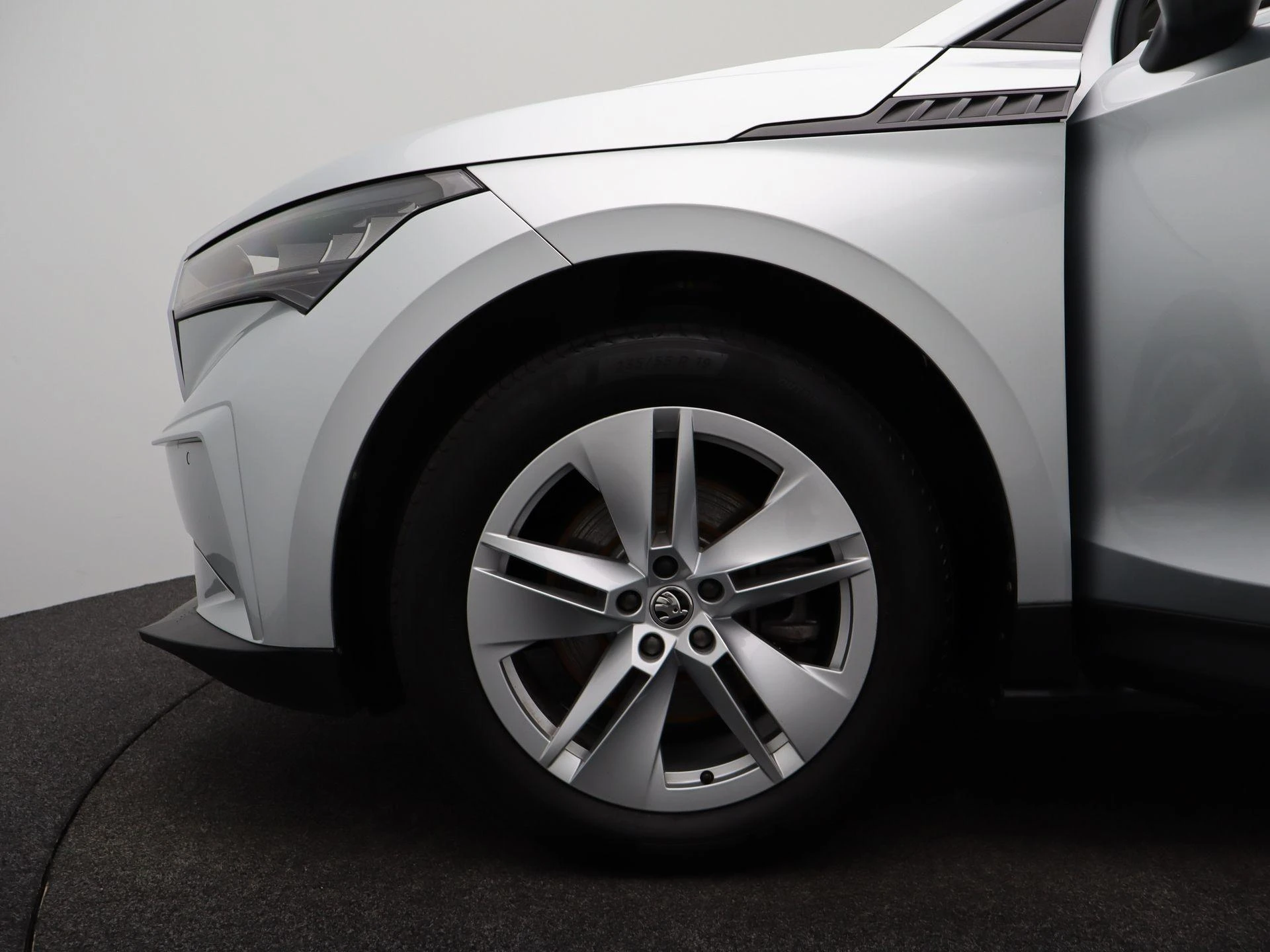 Škoda-Enyaq iV-image-14