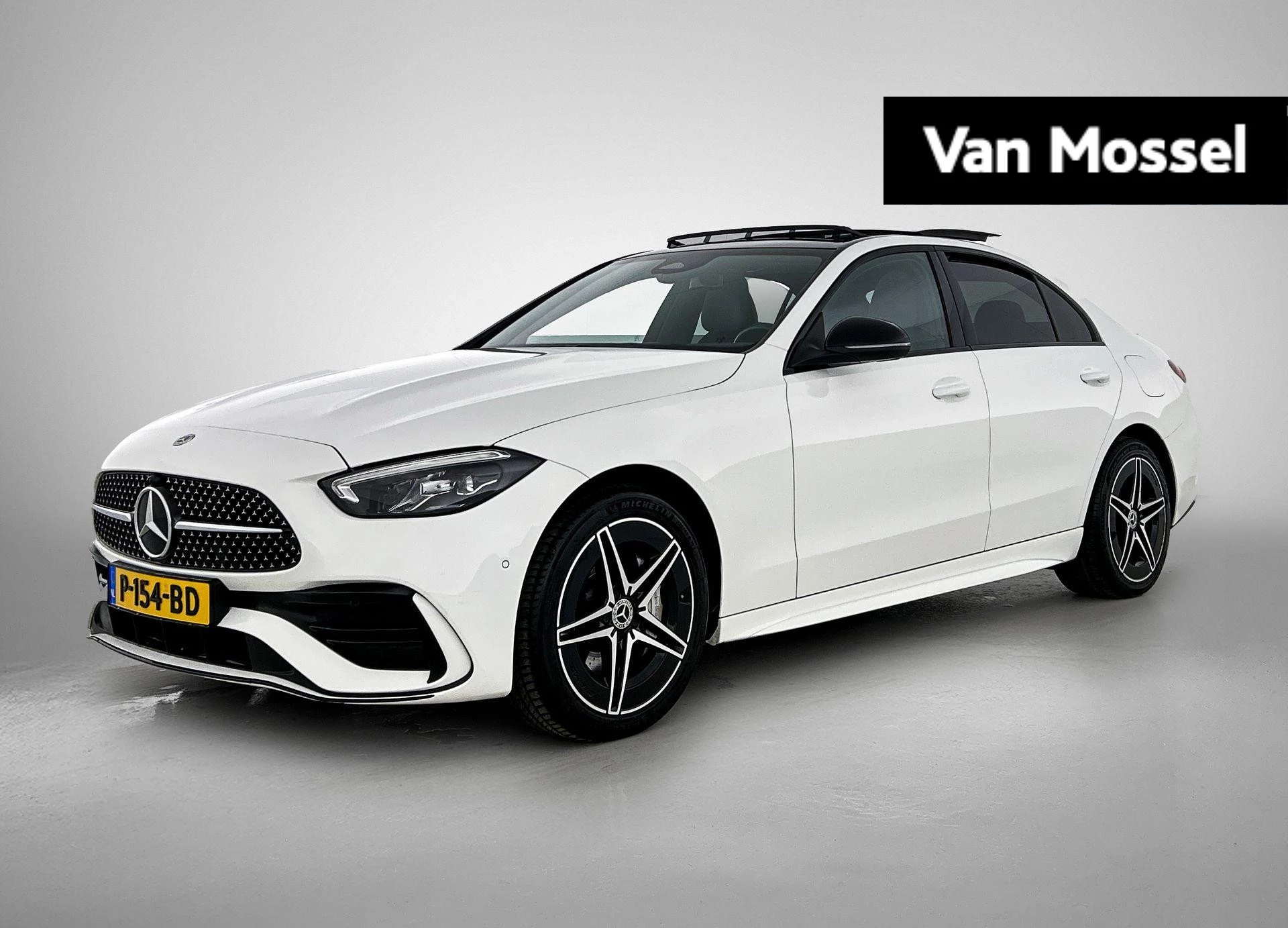 Mercedes-Benz-C-Klasse-image-0