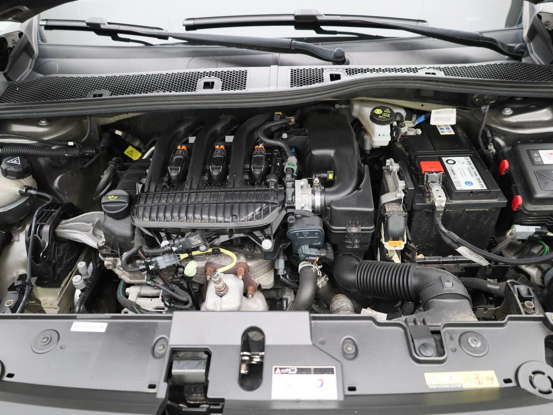Peugeot-208-image-29