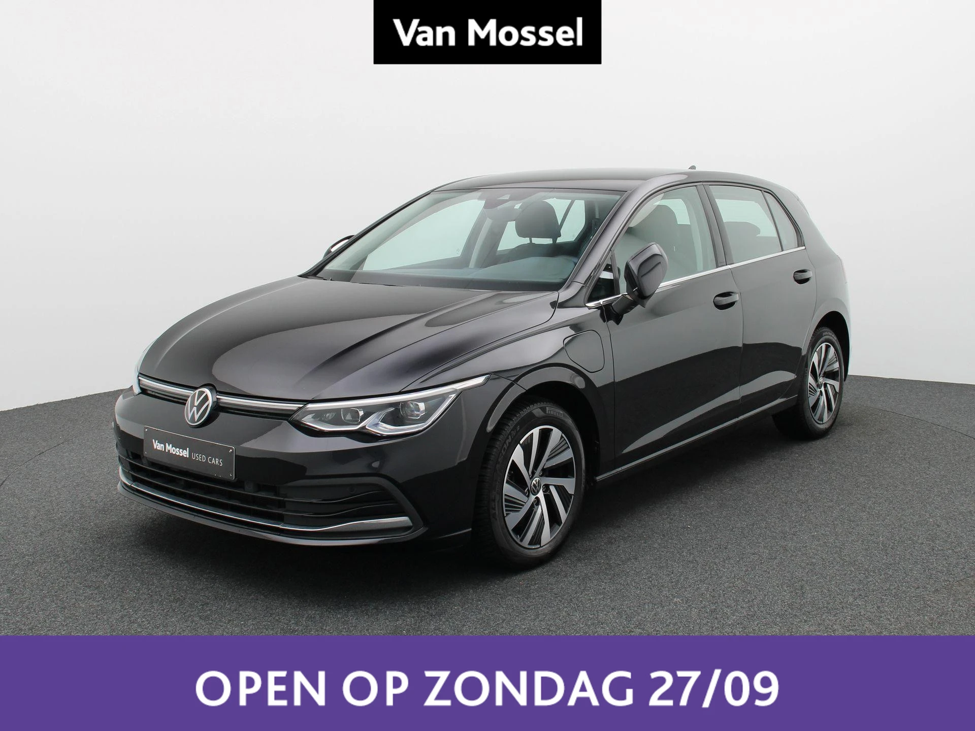 Volkswagen-Golf-image-0