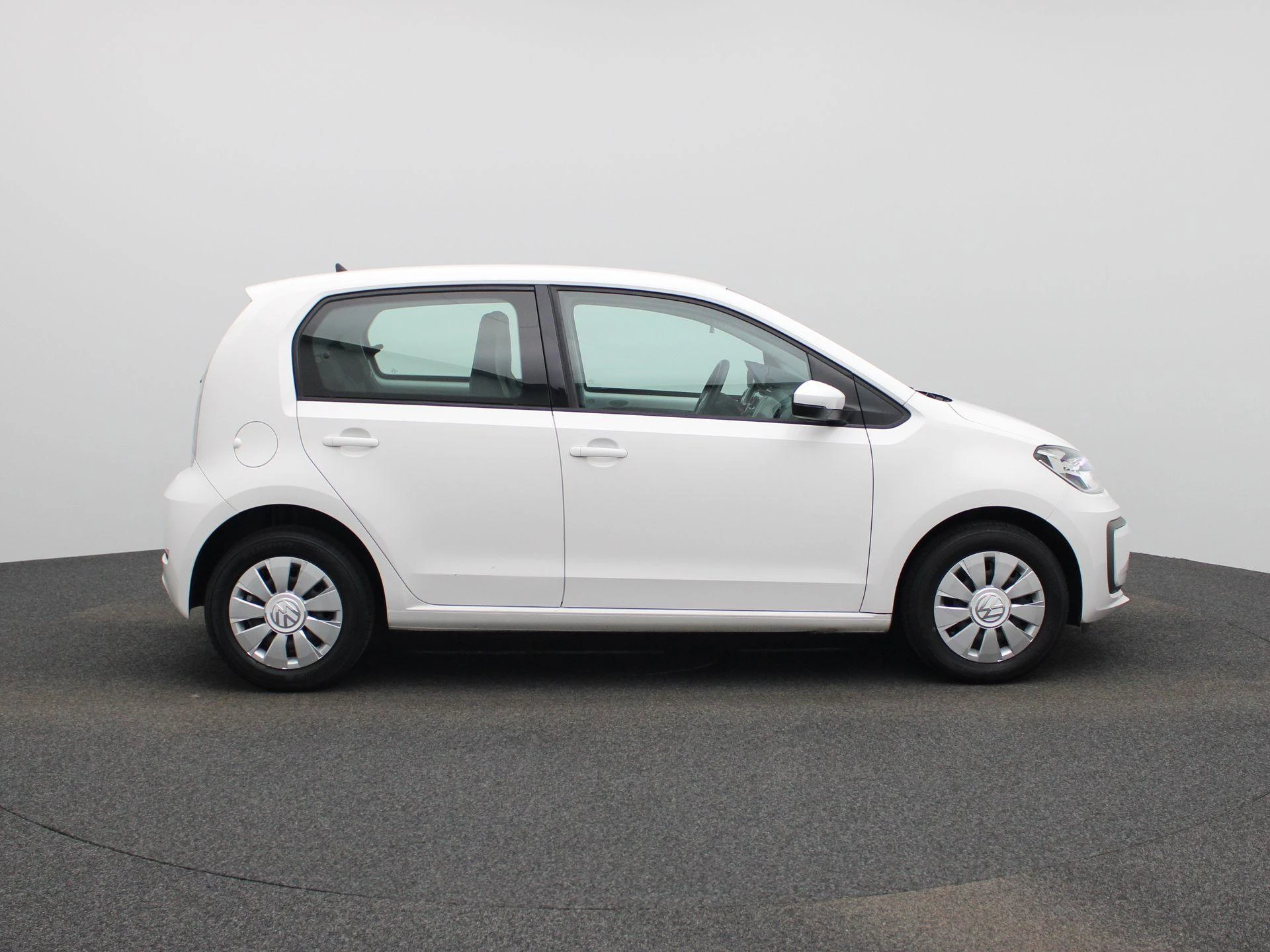 Volkswagen-up!-image-5