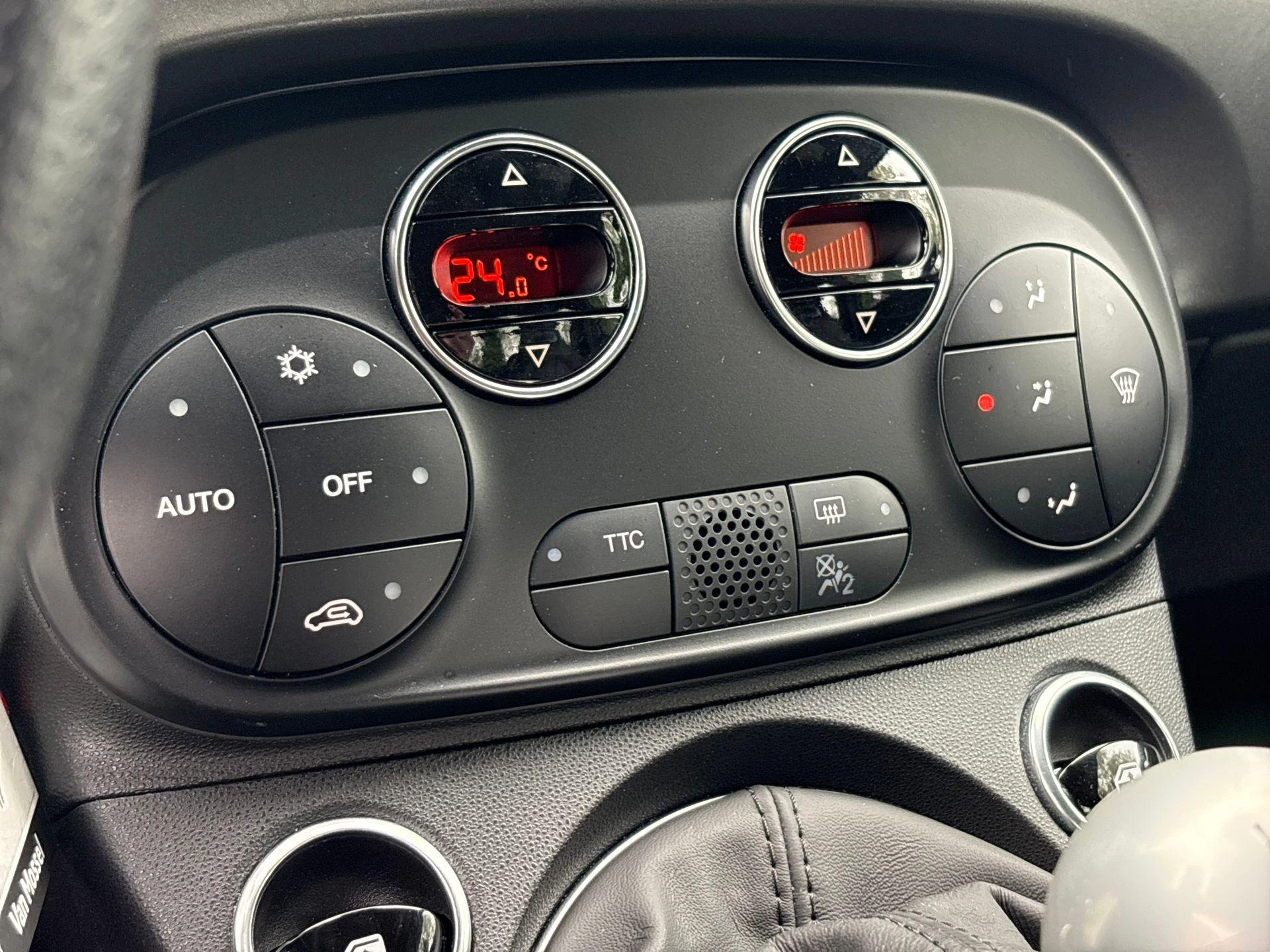 Fiat-500-image-11